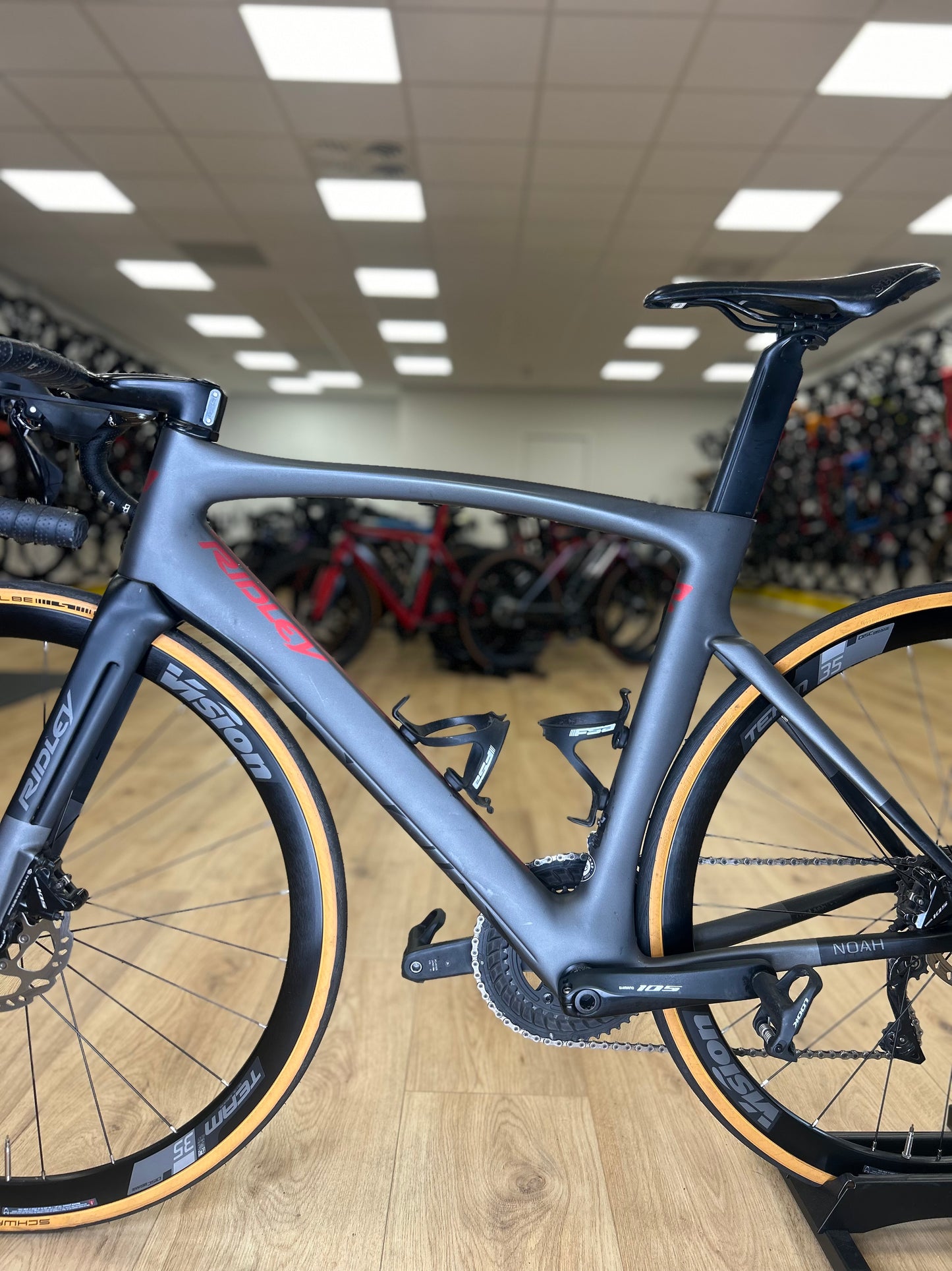 Ridley Noah Carbon Disc Racefiets