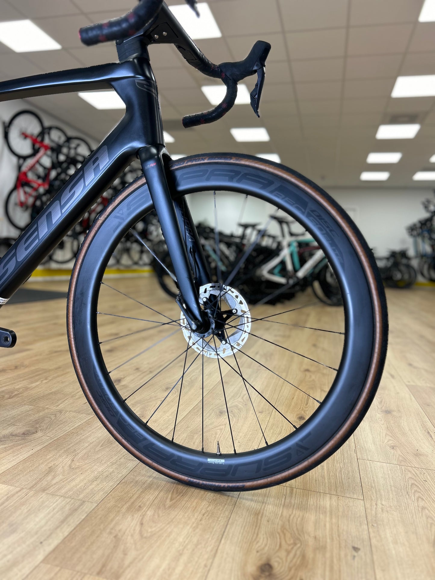 Sensa Giulia Evo Di2 Carbon Disc Racefiets