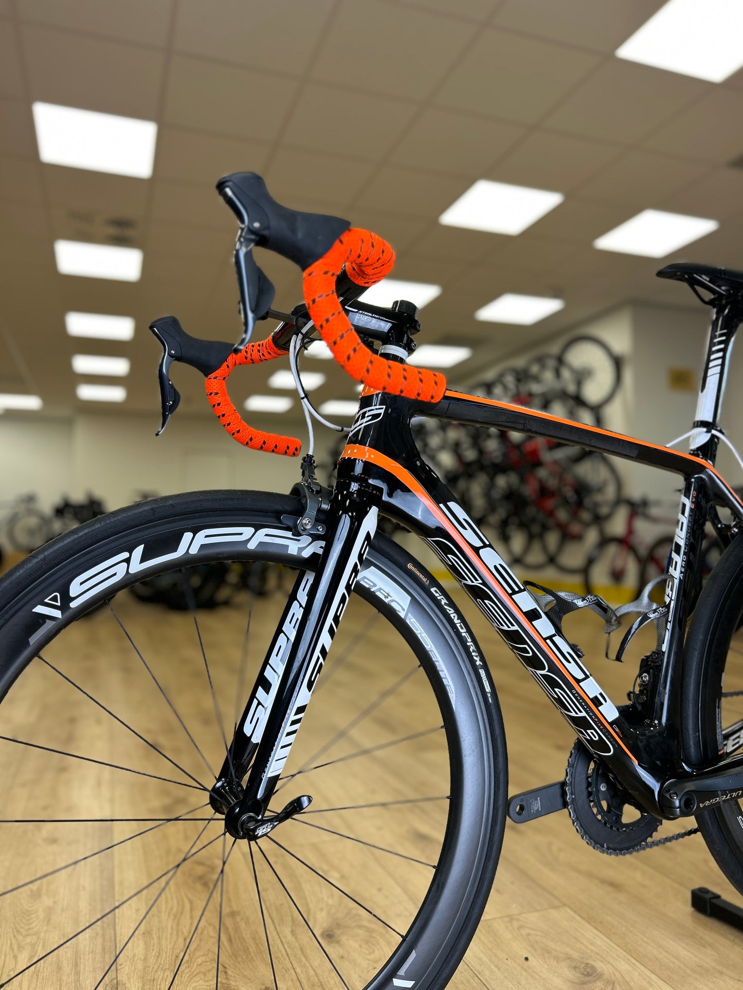 Sensa Giulia Calabria G5 Di2 Carbon Racefiets