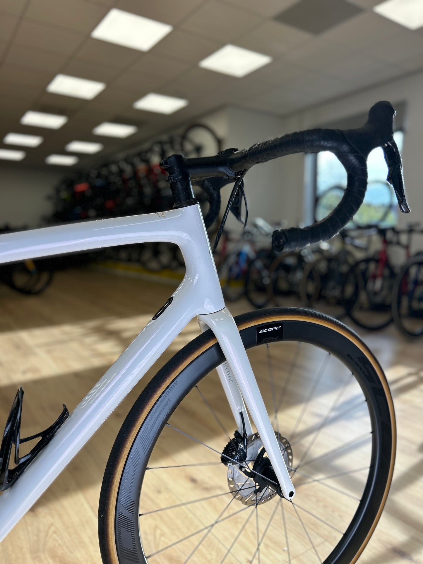 Specialized Aethos Di2 Carbon Racefiets