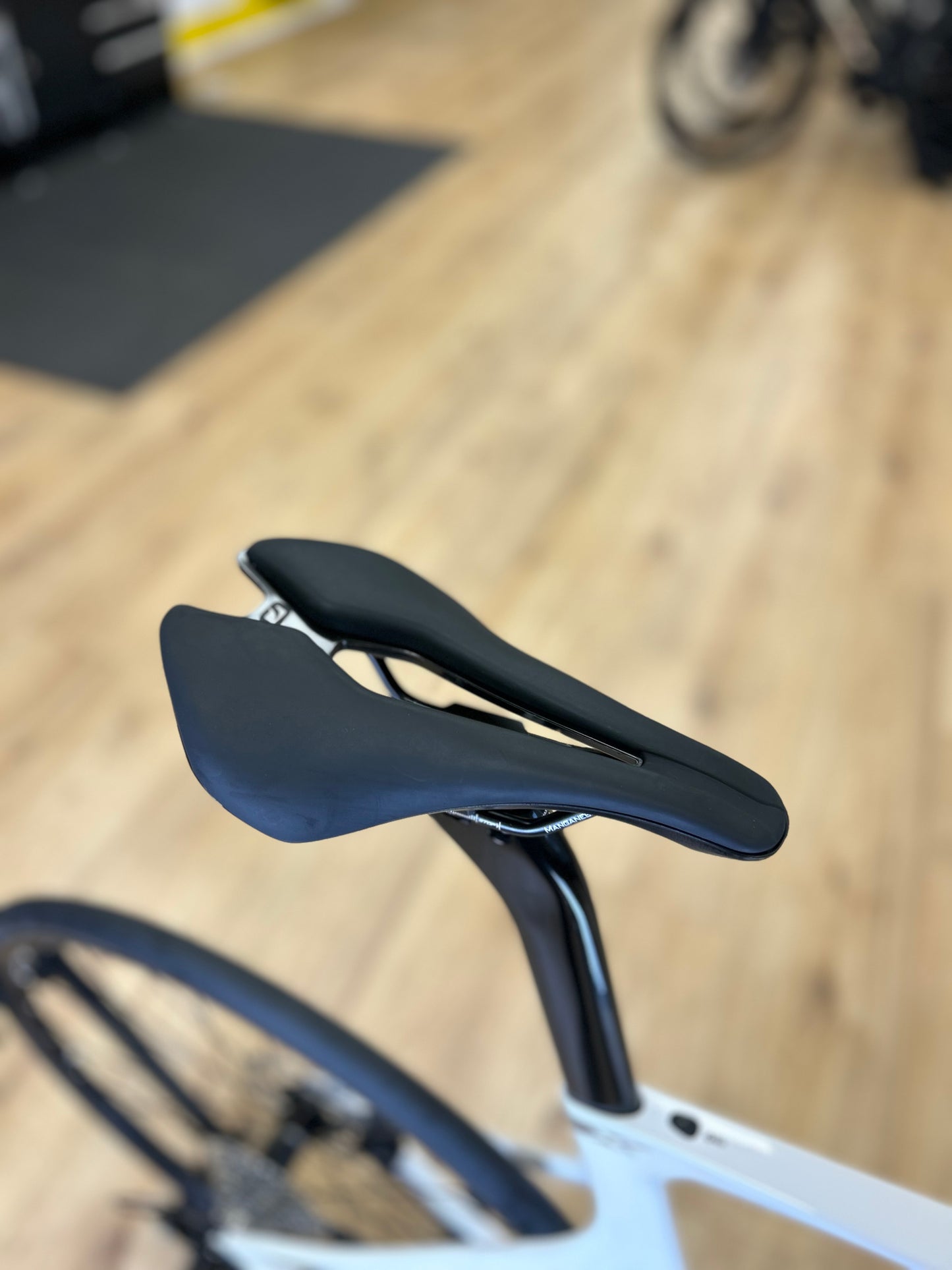 NIEUW Pinarello X1 Carbon Disc Racefiets