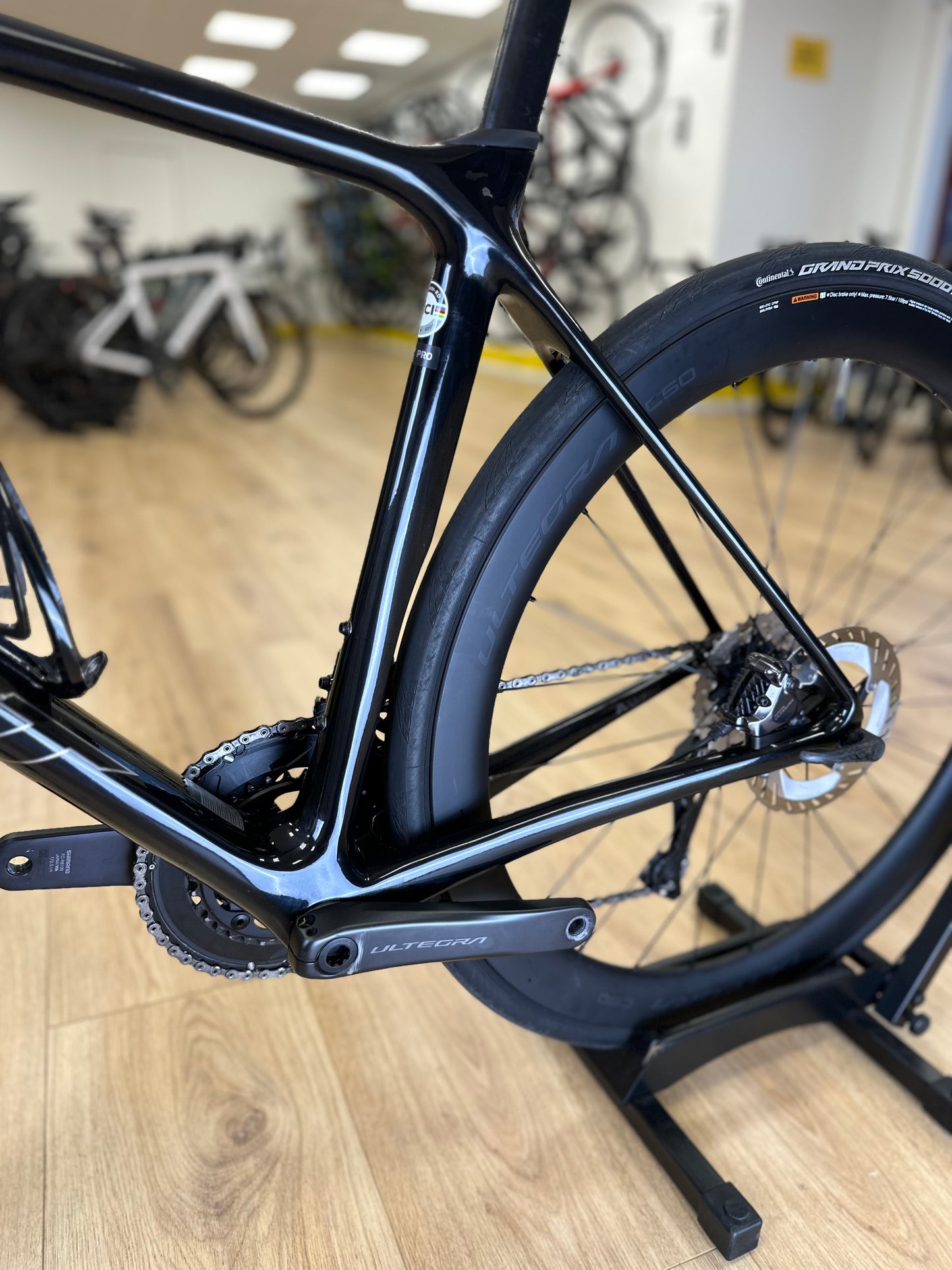 Giant TCR Di2 Carbon Disc Racefiets