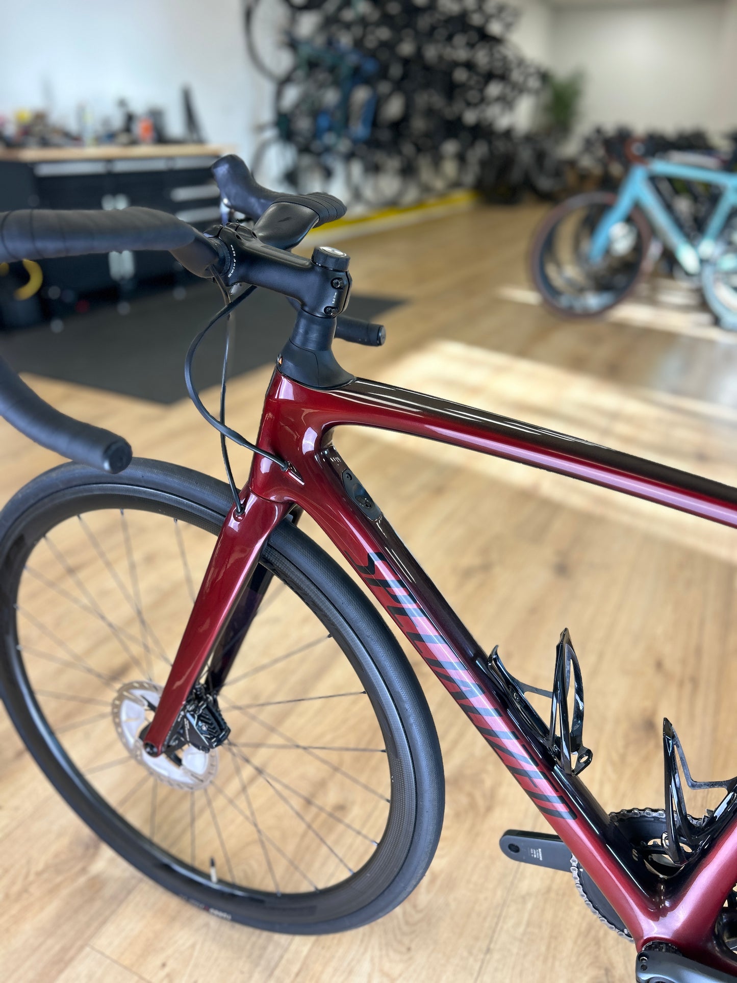Specialized Roubaix Expert Di2 Carbon Disc Racefiets