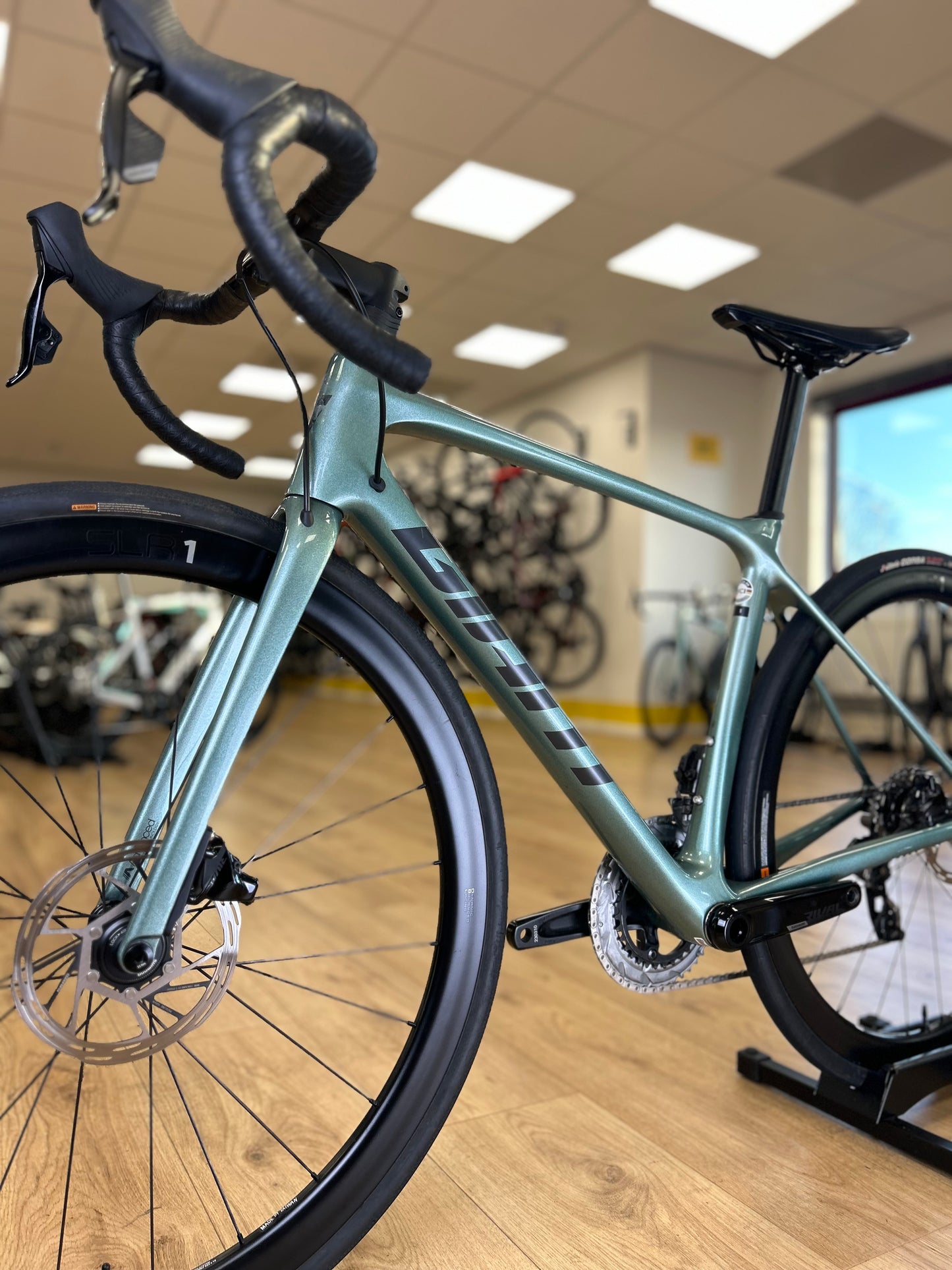 Giant TCR AXS Carbon Disc Racefiets