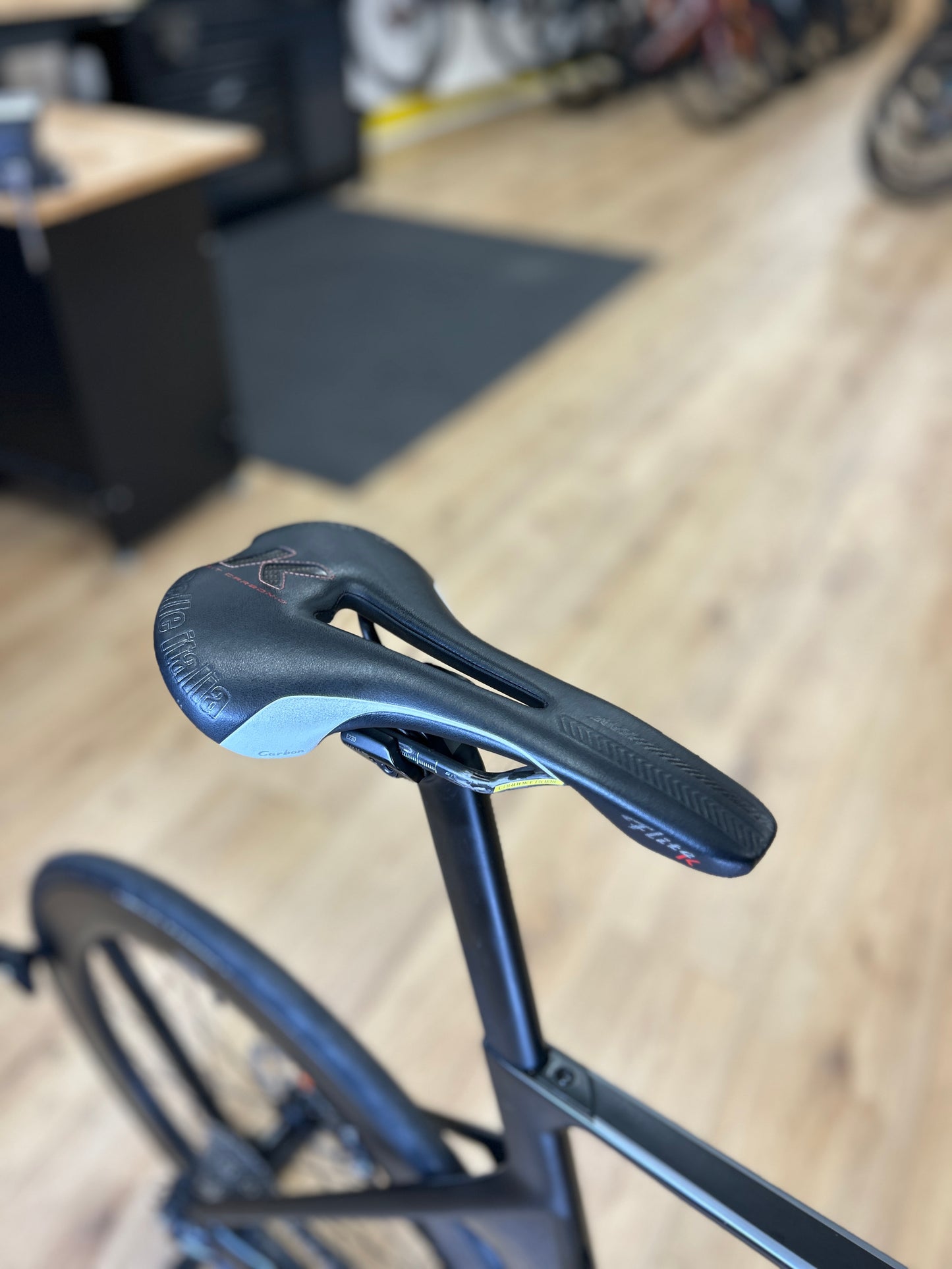 Canyon Aeroad CF SL Disc Di2 Carbon Racefiets