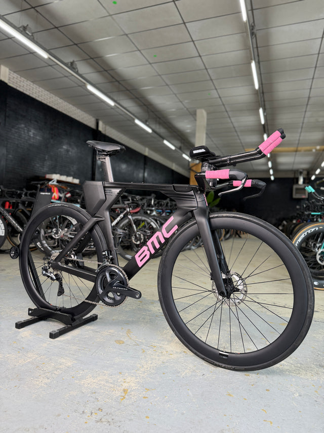 100km BMC Timemachine 01 ONE Di2 Carbon TT