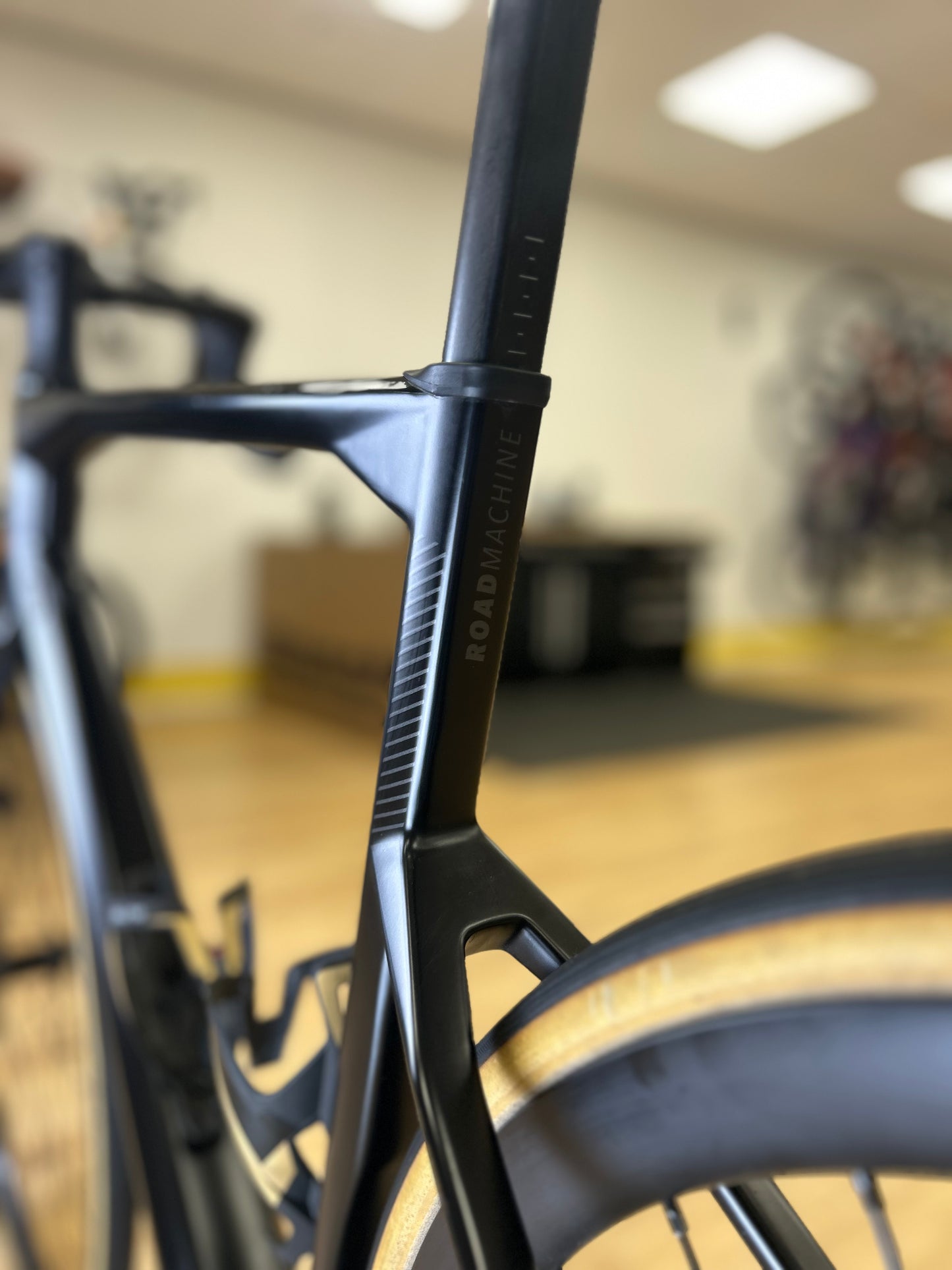 BMC Road Machine 01 Di2 Carbon Disc Racefiets