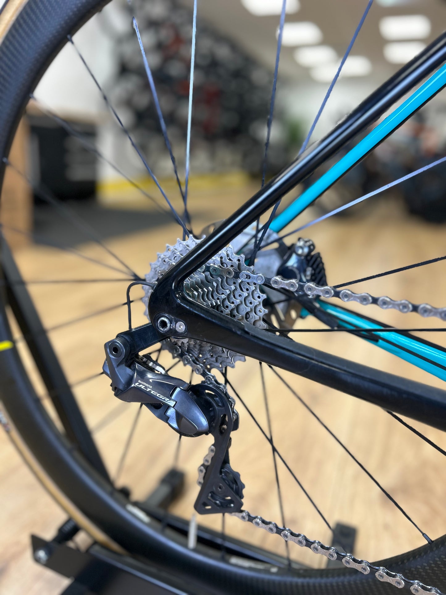 Koga Beat Premium Di2 Ultegra Disc Carbon Racefiets