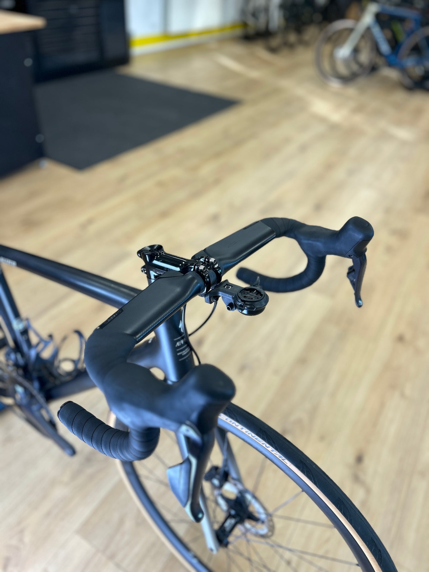 Specialized Aethos Di2 Carbon Racefiets
