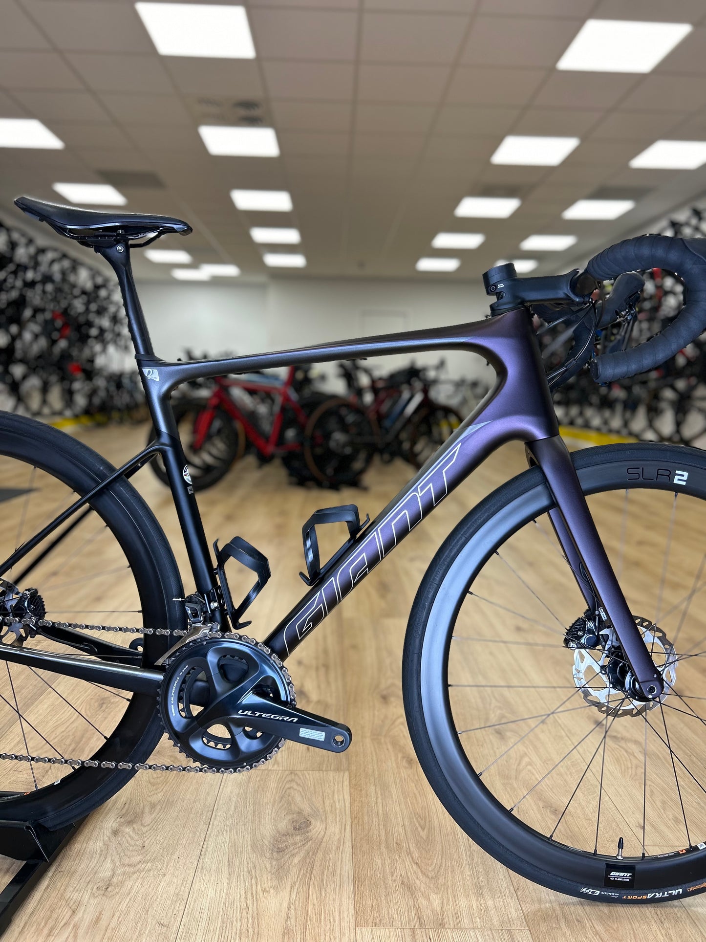 Giant Defy Pro Ultegra Full Carbon Racefiets