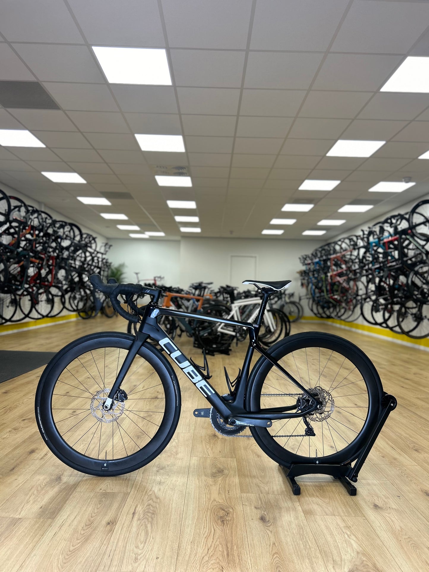 Cube Agree Carbon Racefiets