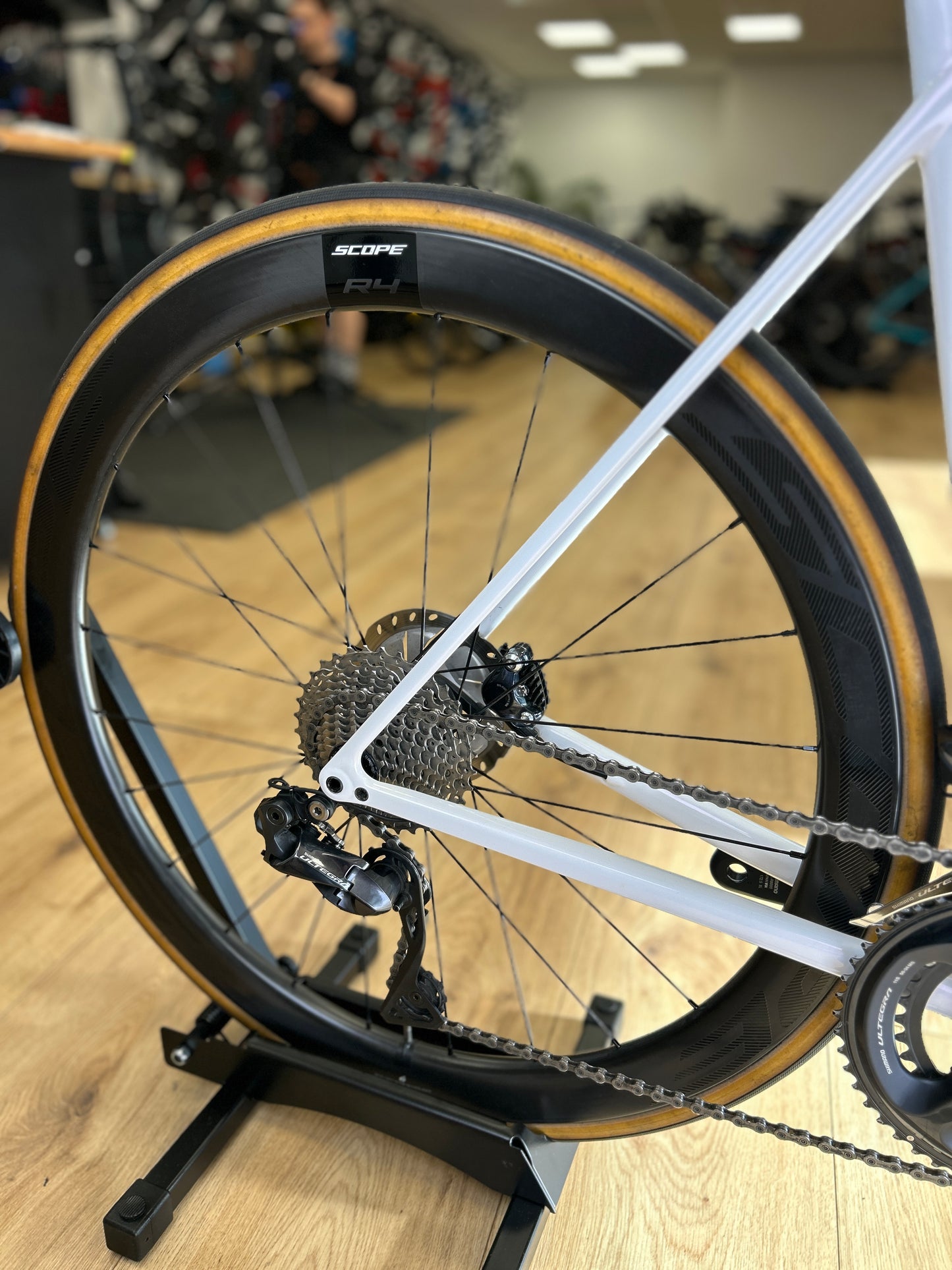 Specialized Aethos Di2 Carbon Racefiets