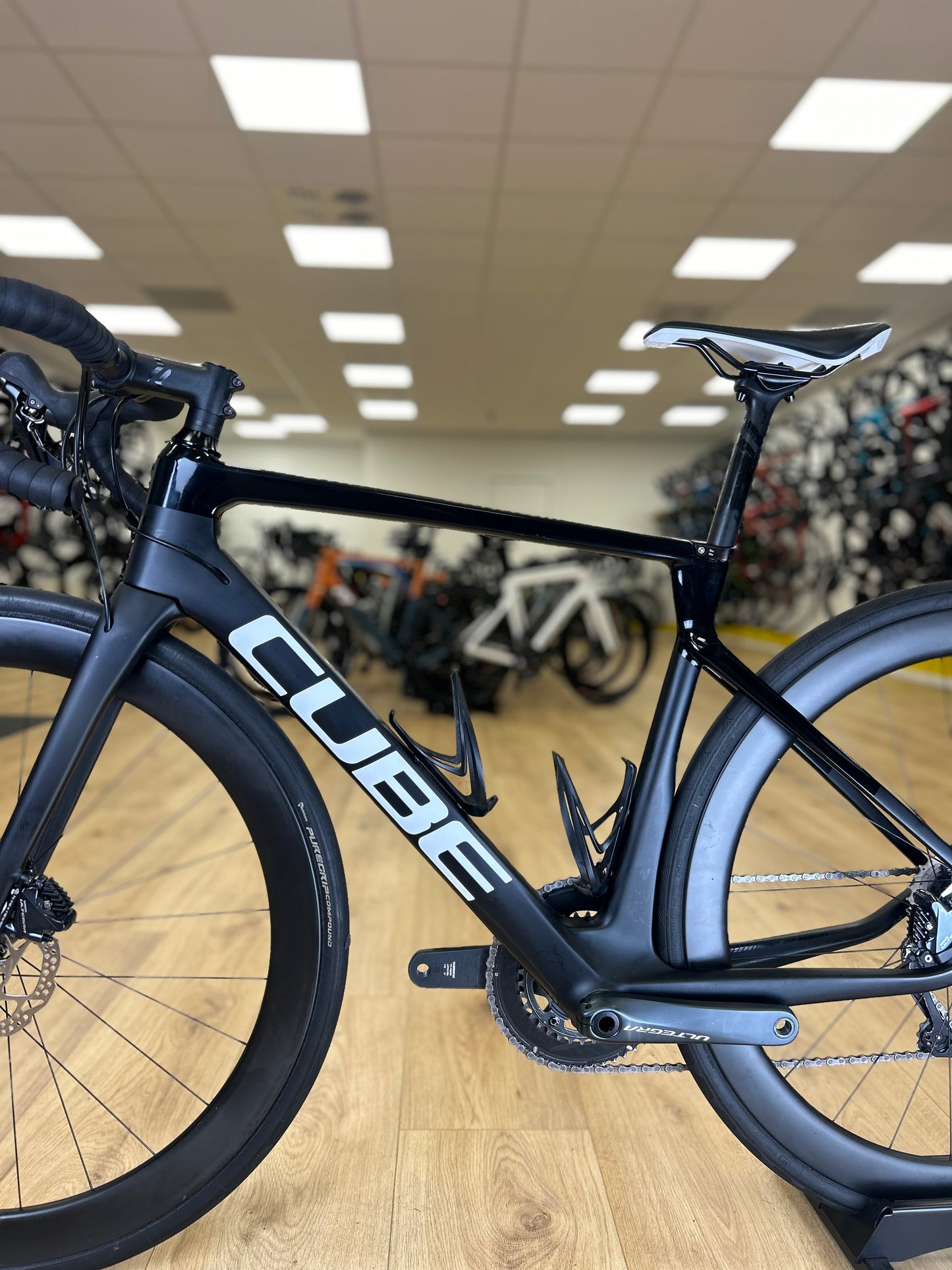 Cube Agree Carbon Racefiets