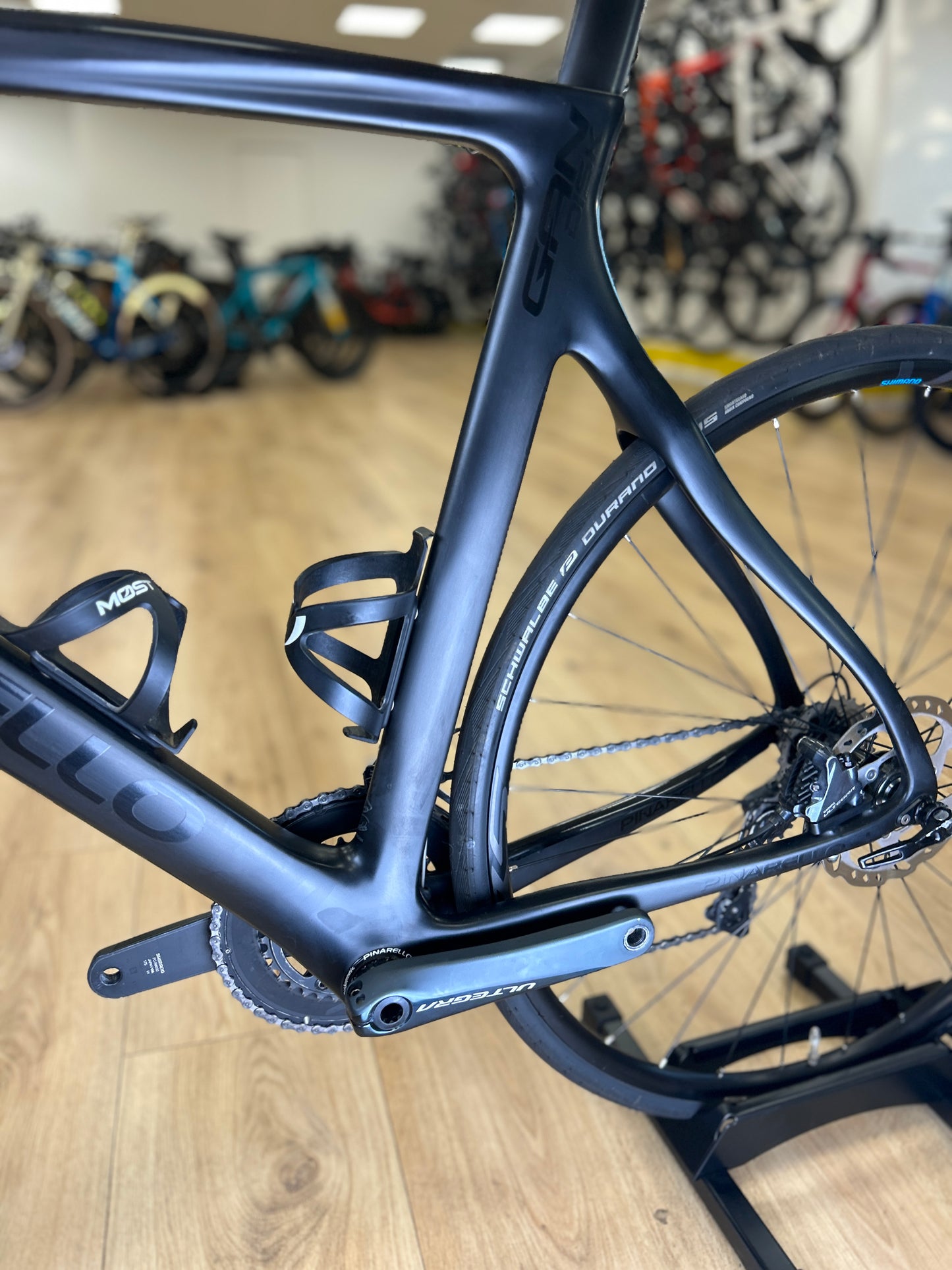 Pinarello Gan Disk Carbon Racefiets