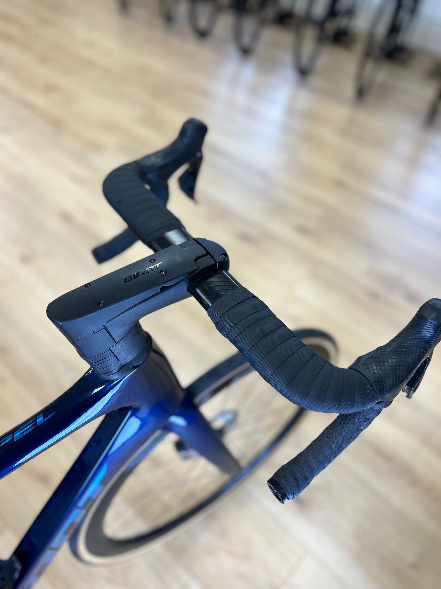 Giant Propel Di2 Carbon Disc Racefiets