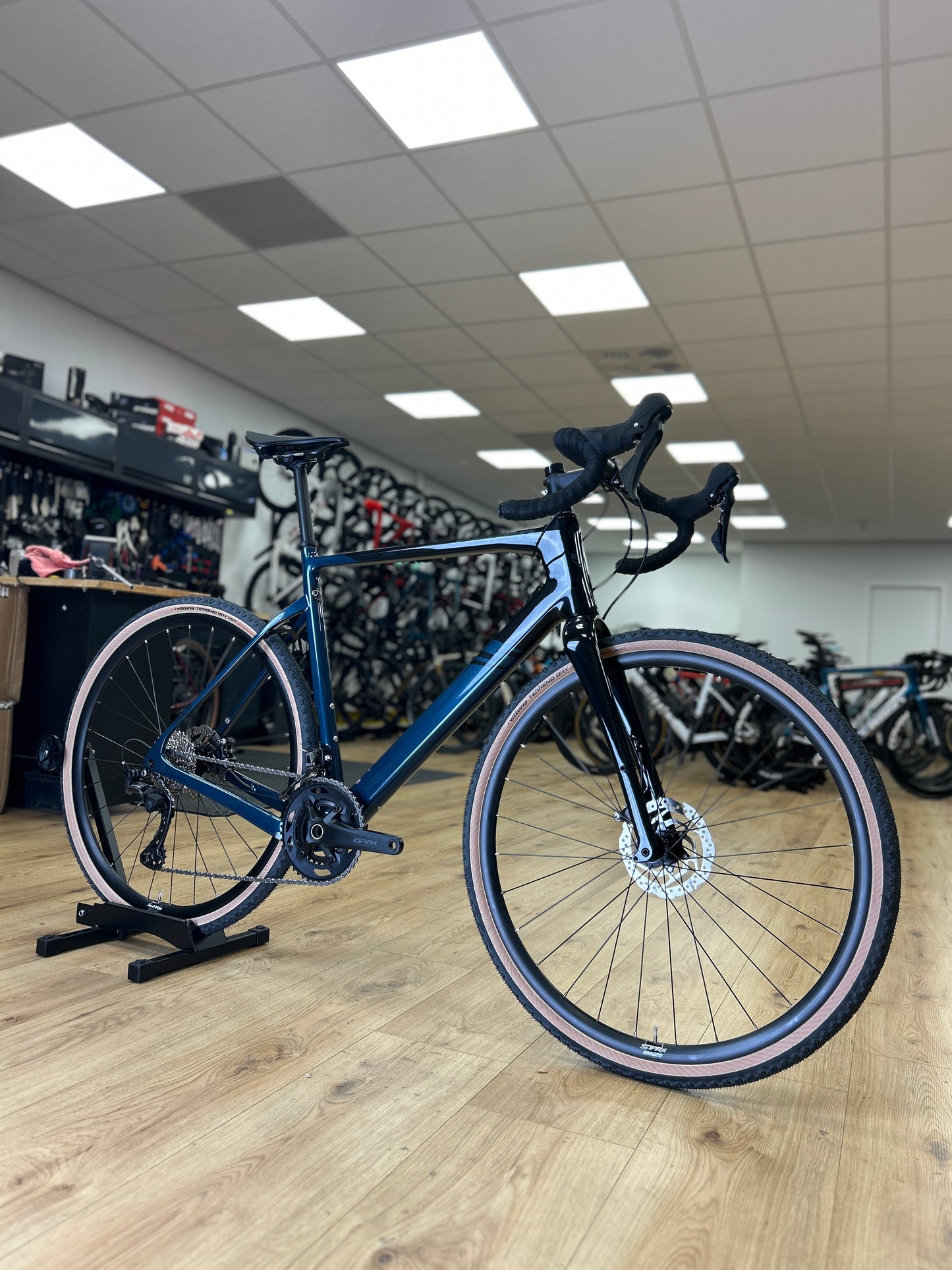 0km Showroom Model Sensa Giulia Pro Gravel