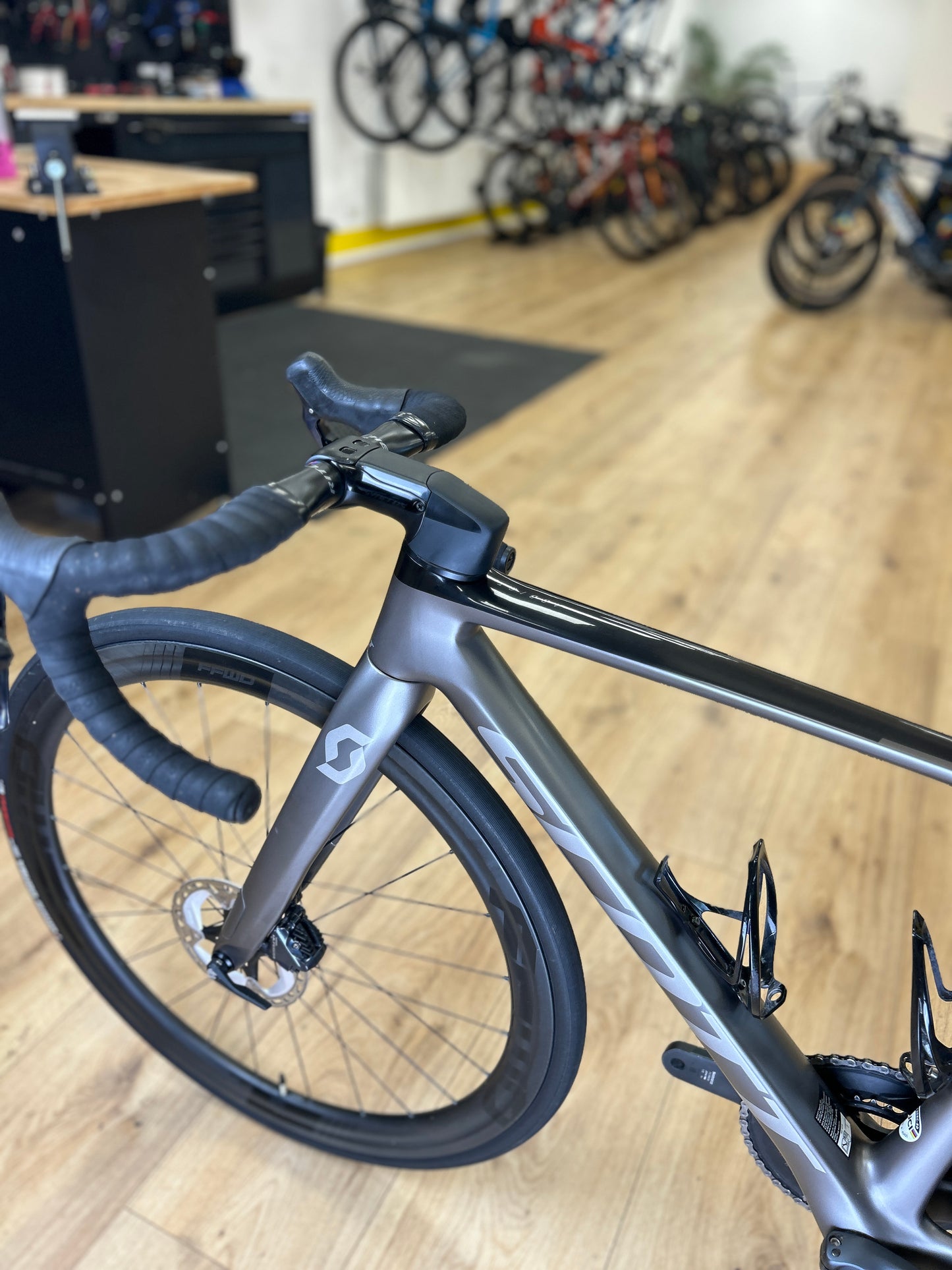 Scott Addict RC15 Di2 Carbon Racefiets