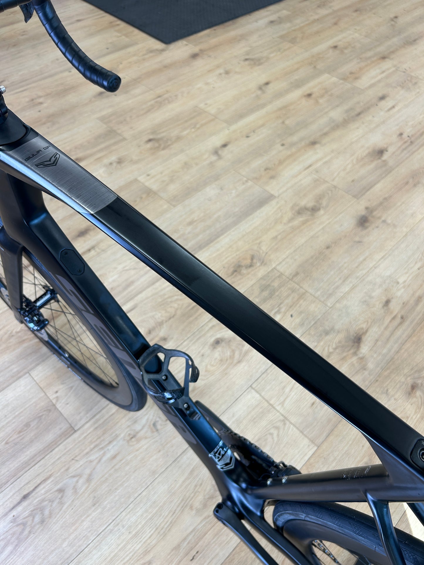 Sensa Giulia GF Di2 Carbon Racefiets