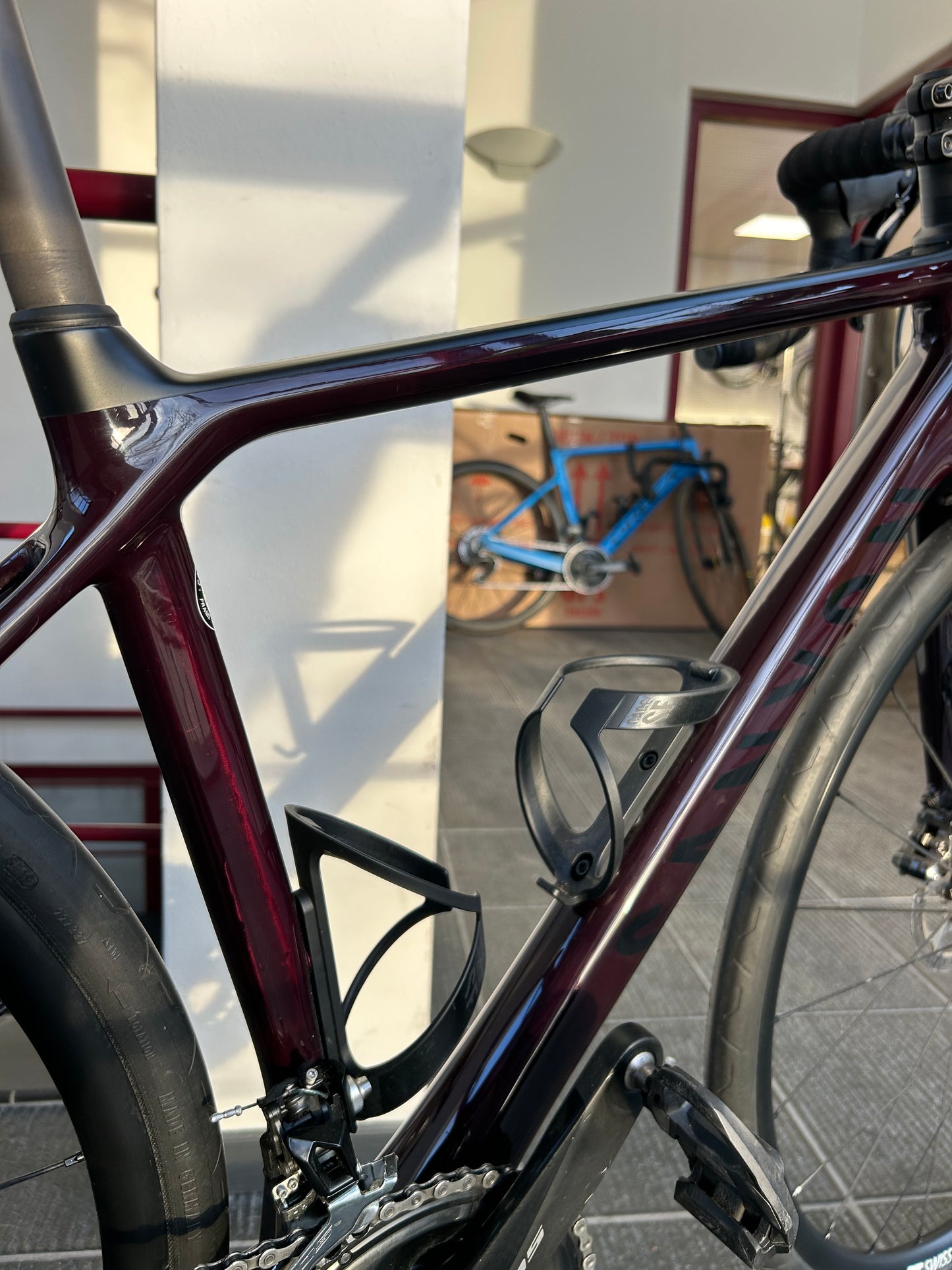 Canyon Endurace Disc Carbon Racefiets