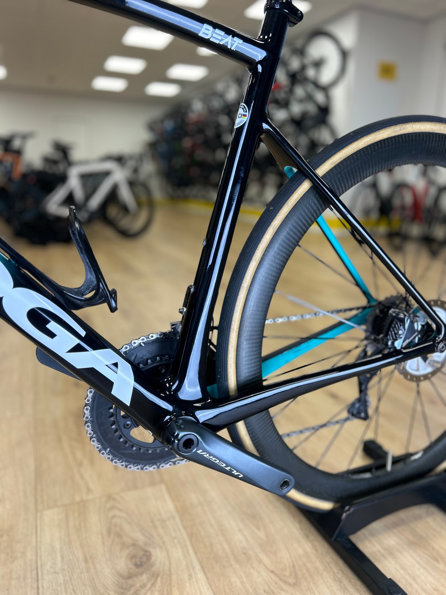Koga Beat Premium Di2 Ultegra Disc Carbon Racefiets