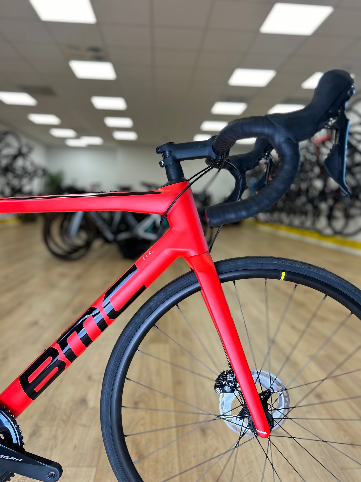 NEW BMC TeamMachine Carbon Disc Racefiets