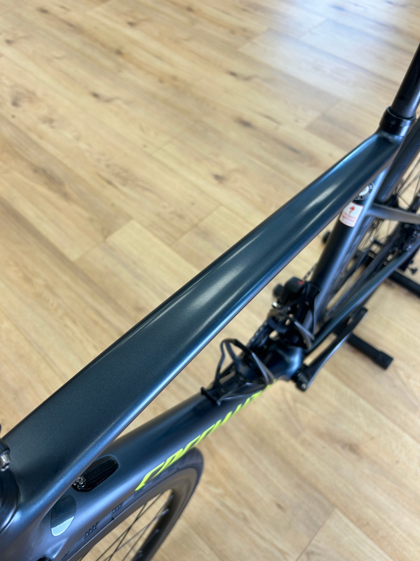 Specialized Tarmac Di2 Carbon Disc Road Bike