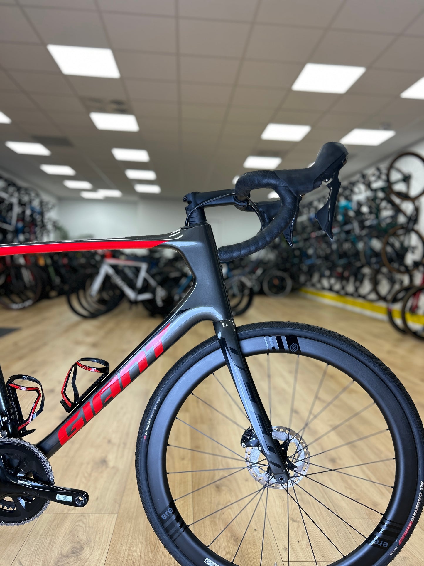 Giant Defy Advanced Pro Carbon Racefiets