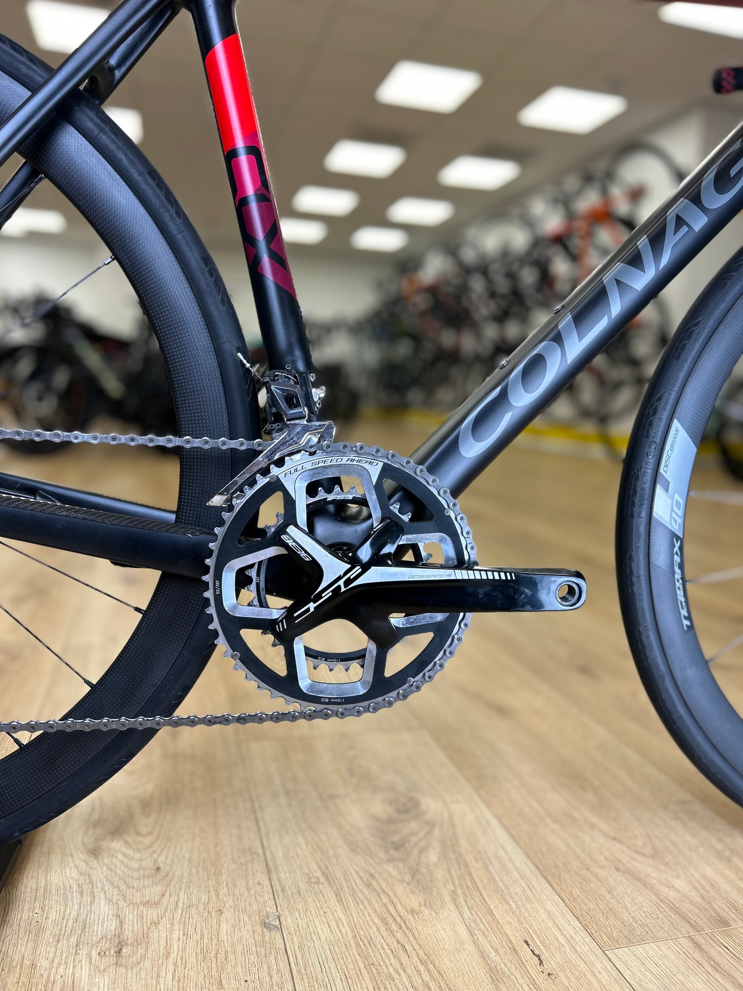 Colnago CLX Full Carbon Disc Racefiets