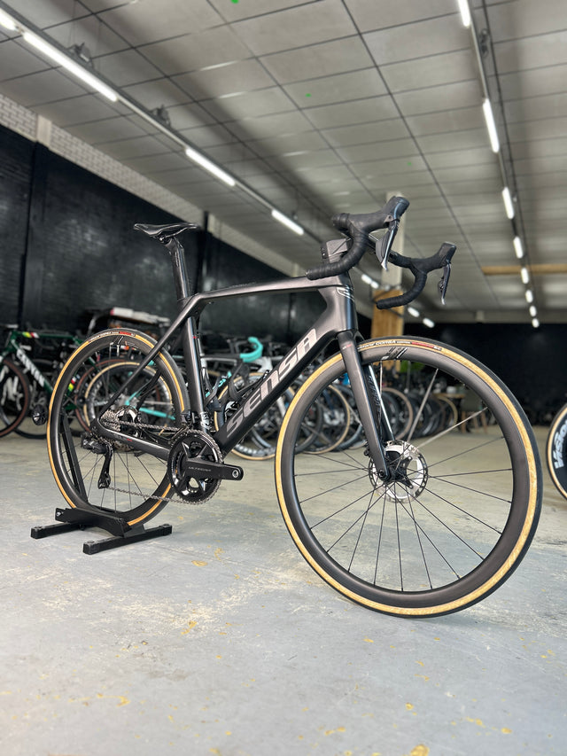 Sensa Giulia Evo Di2 Carbon Road Bike