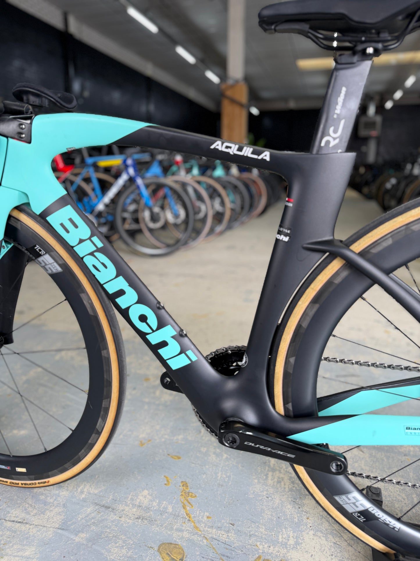 Bianchi Aquila CV Dura Ace Di2 Carbon Racefiets