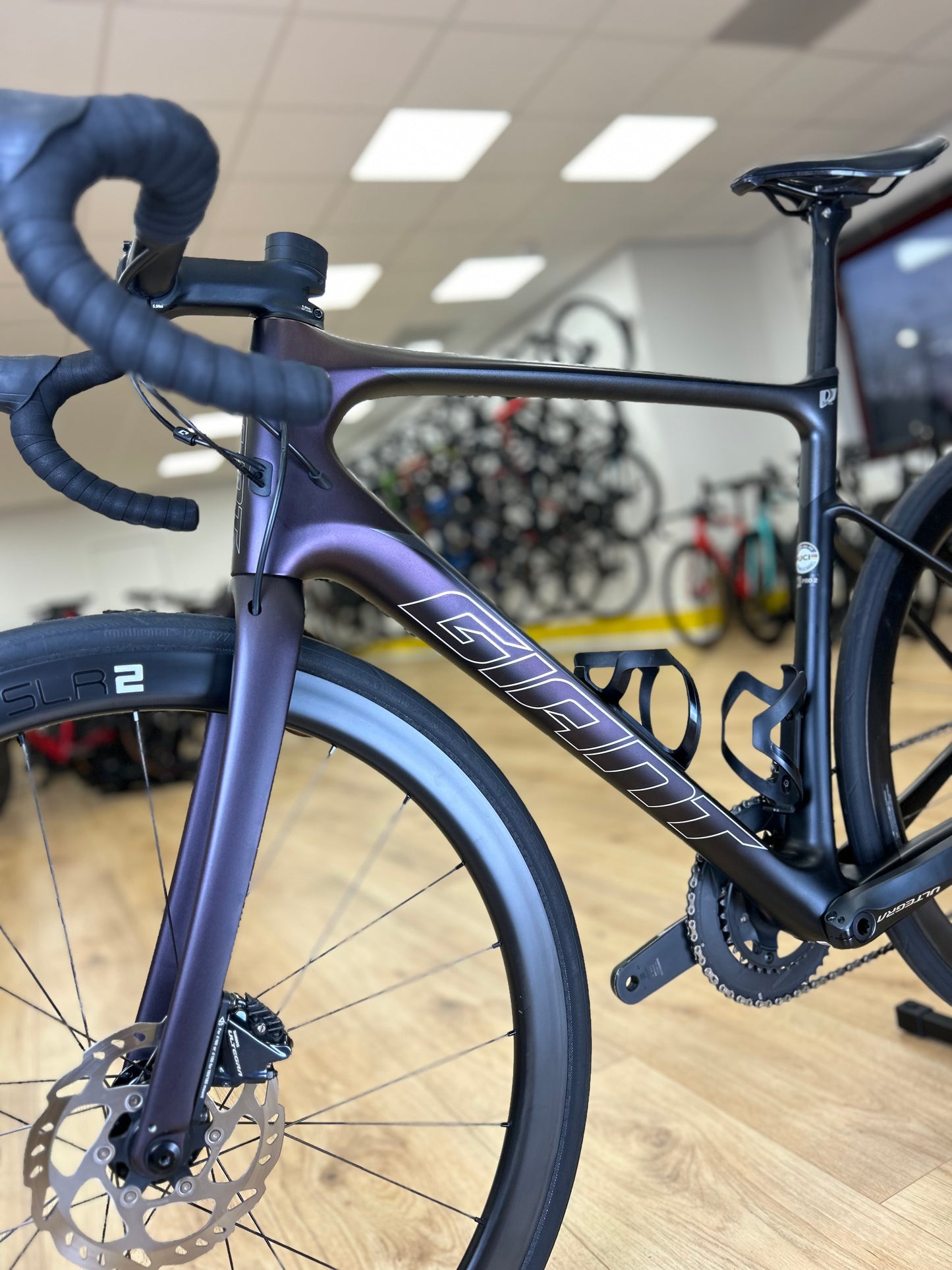 Giant Defy Pro Ultegra Full Carbon Racefiets