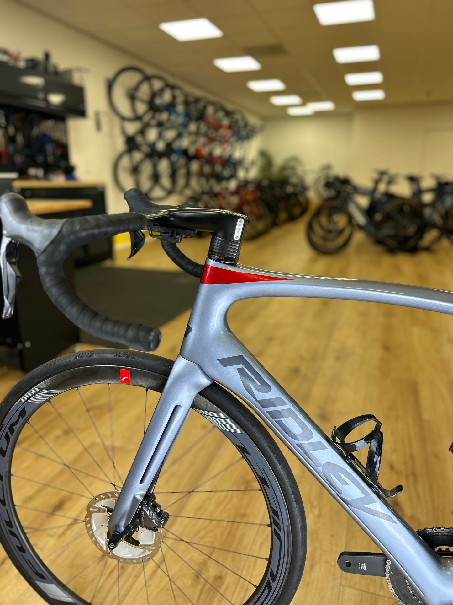 Ridley Noah Aero+ DI2 Carbon Disc Racefiets