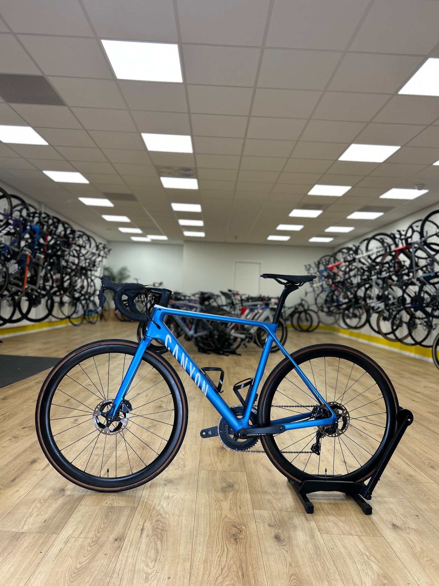 Canyon Ultimate CF SL Di2 Carbon Racefiets