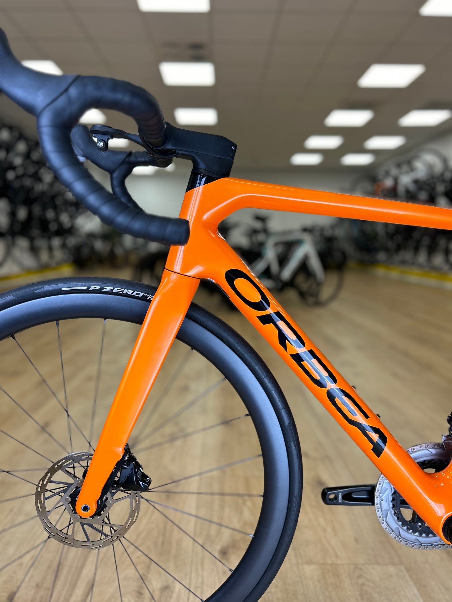 Orbea Orca M31eTeam AXS Carbon Disc Racefiets