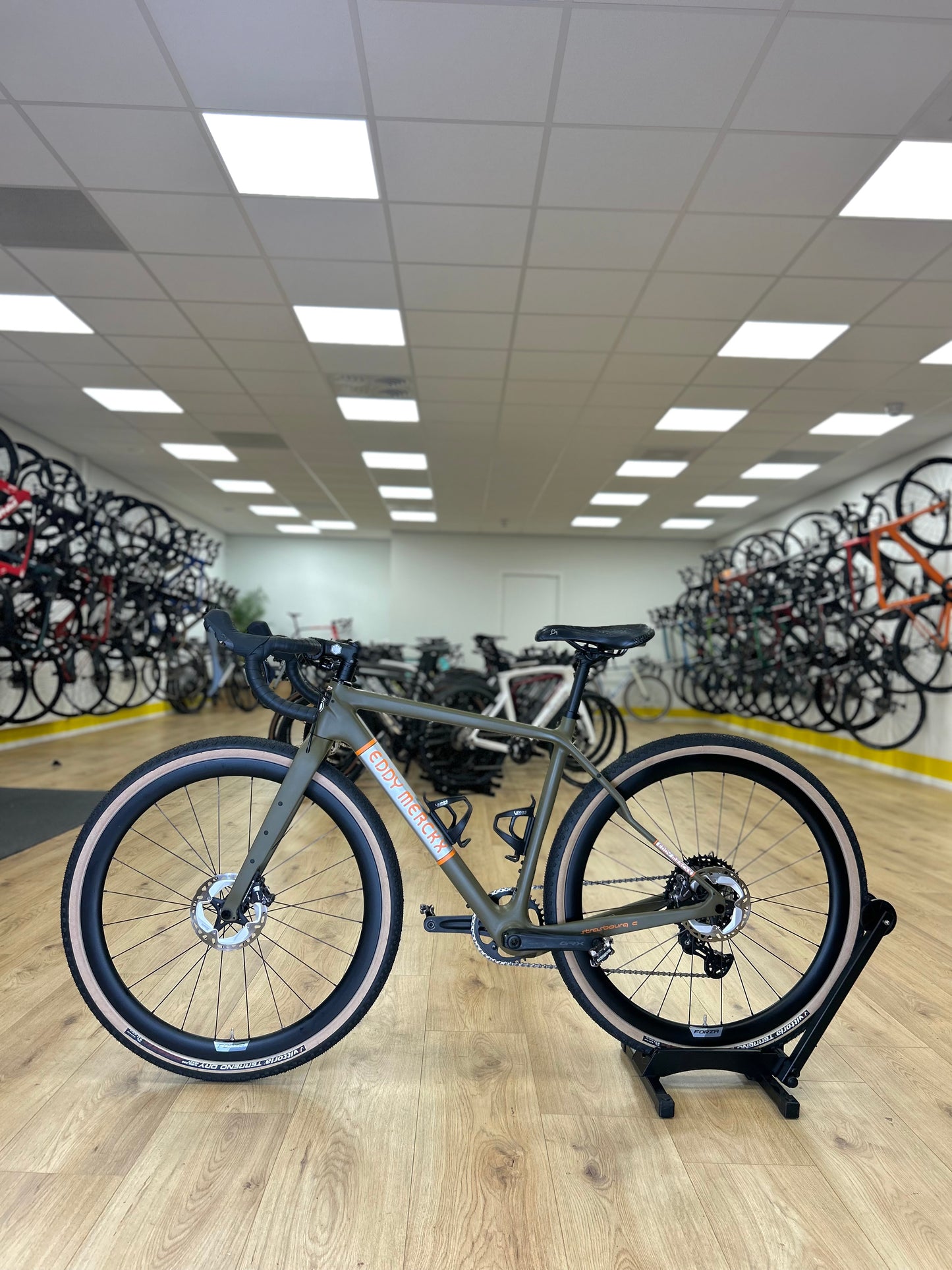 500km Eddy Merckx Strasbourg Carbon Disc Gravel