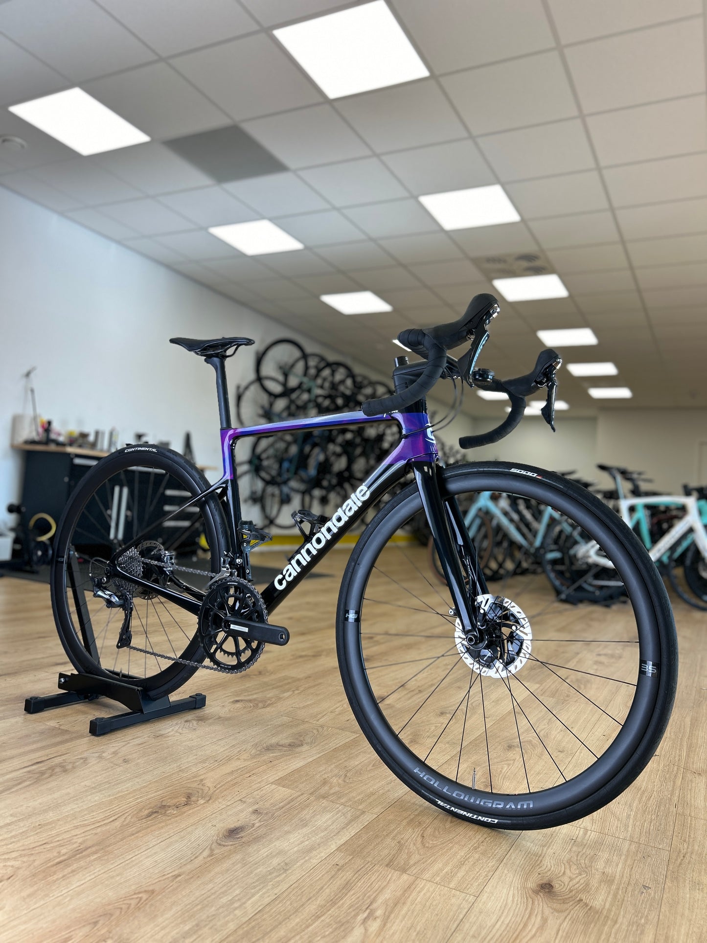 Rapha Cannondale SuperSixEvo HM Carbon Disc Racefiets