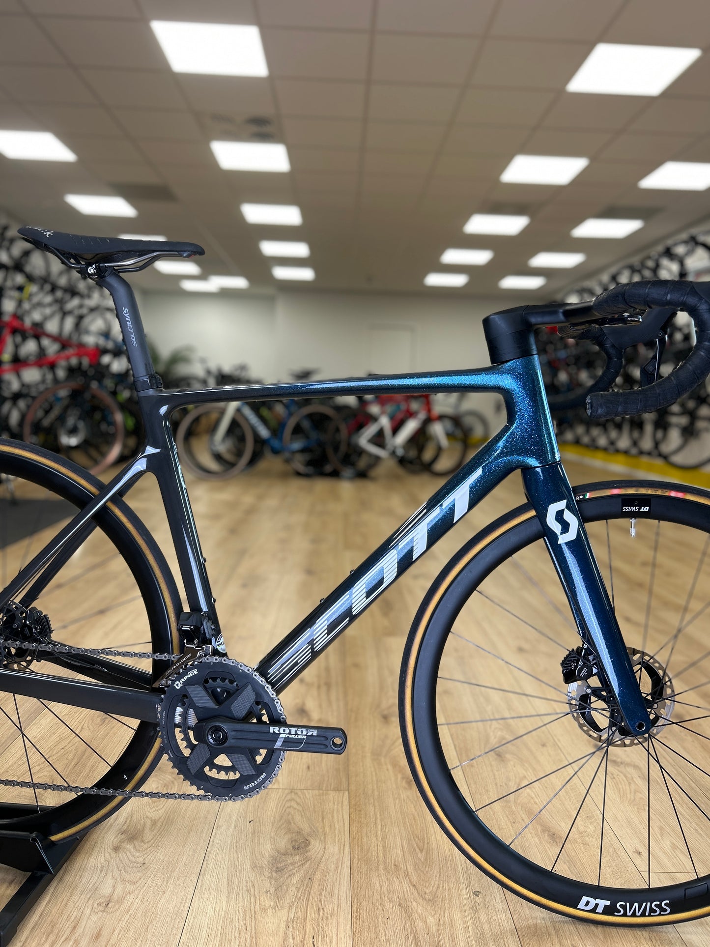 500km Scott Addict RC Pro Di2 Carbon Racefiets