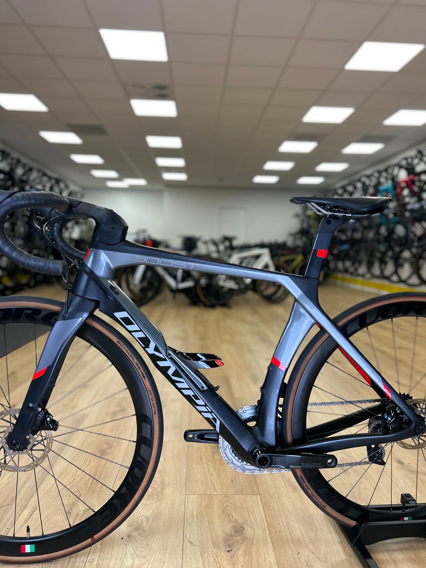 Olympia Boost AXS Carbon Racefiets