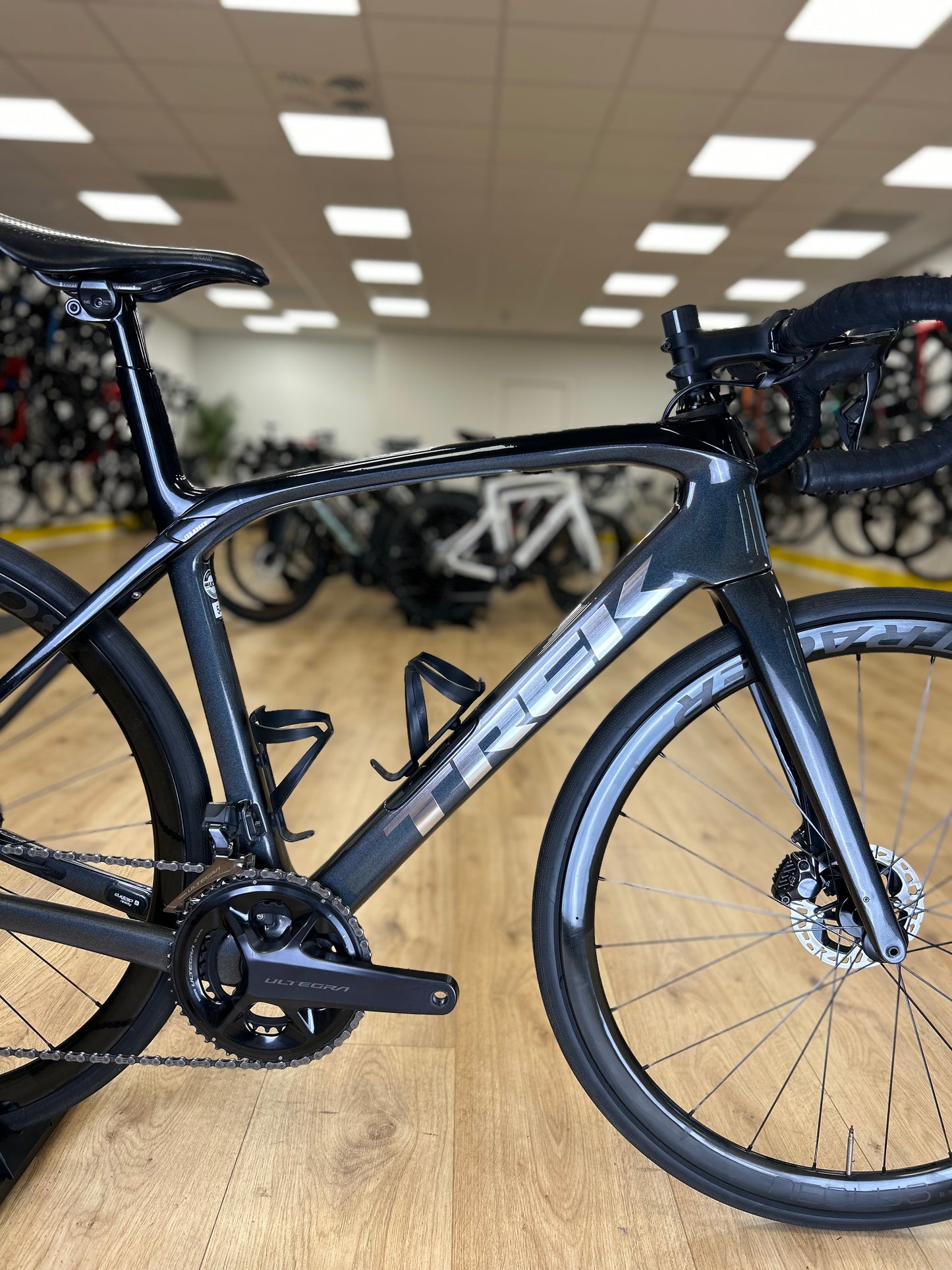 Trek Domane Slr7 Di2 Carbon Disc Racefiets