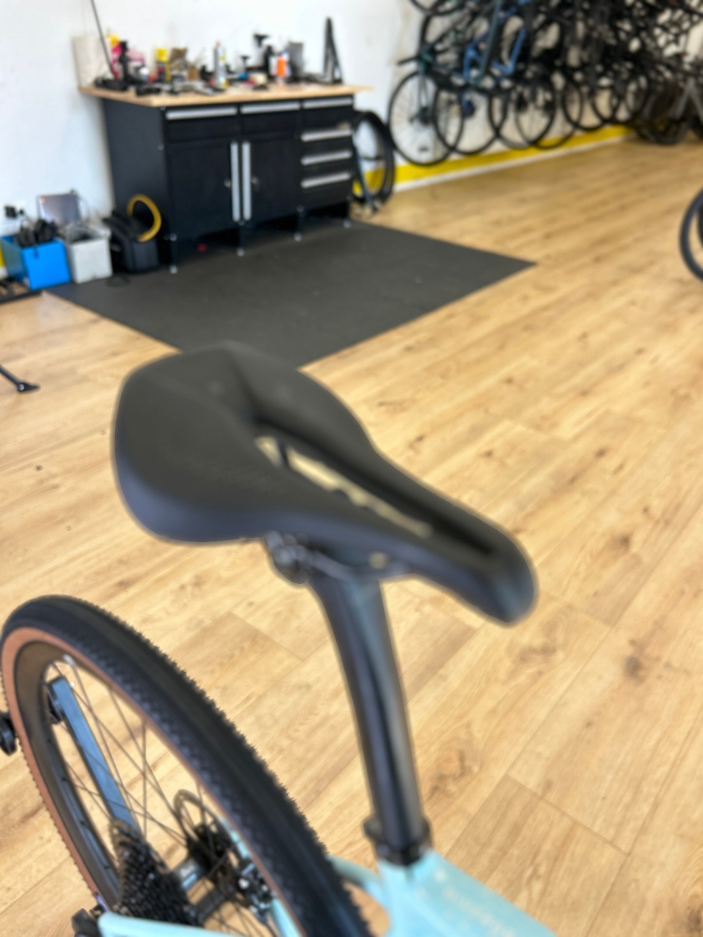 Specialized Diverge Expert AXS Carbon Disc Gravel