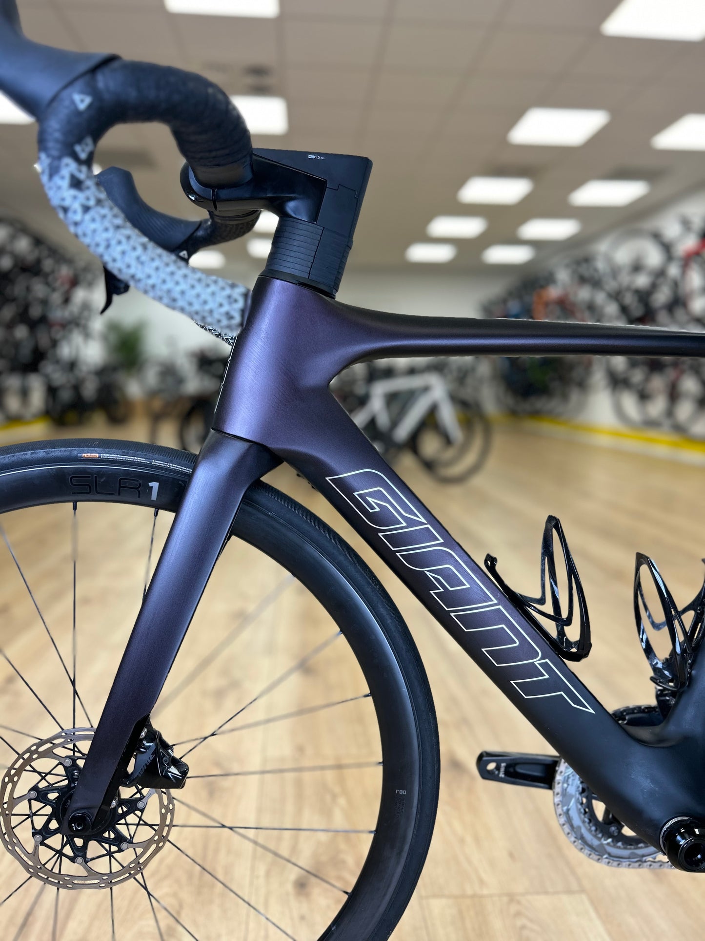 Giant Propel AXS Carbon Disc Racefiets