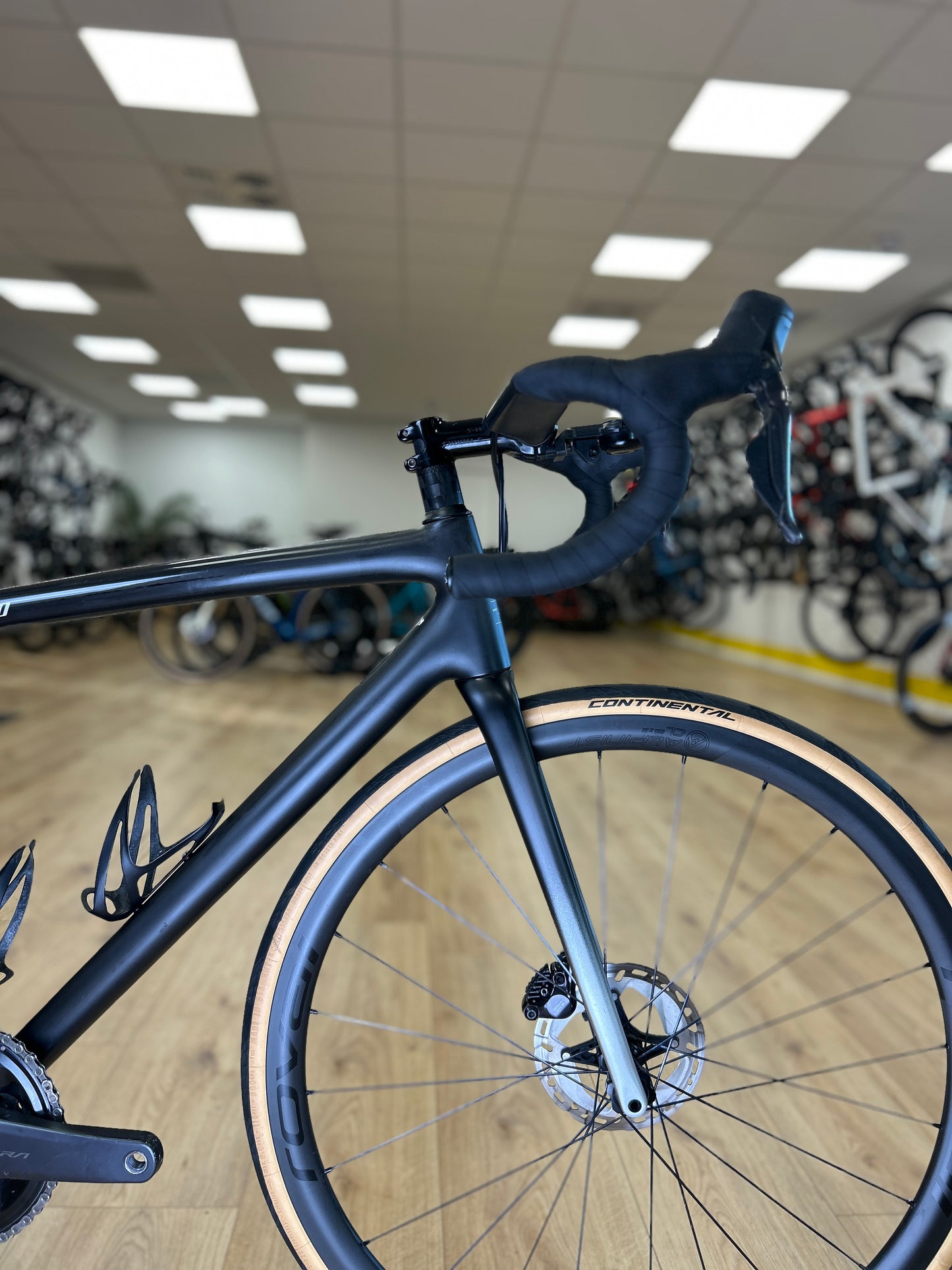 Specialized Aethos Di2 Carbon Racefiets