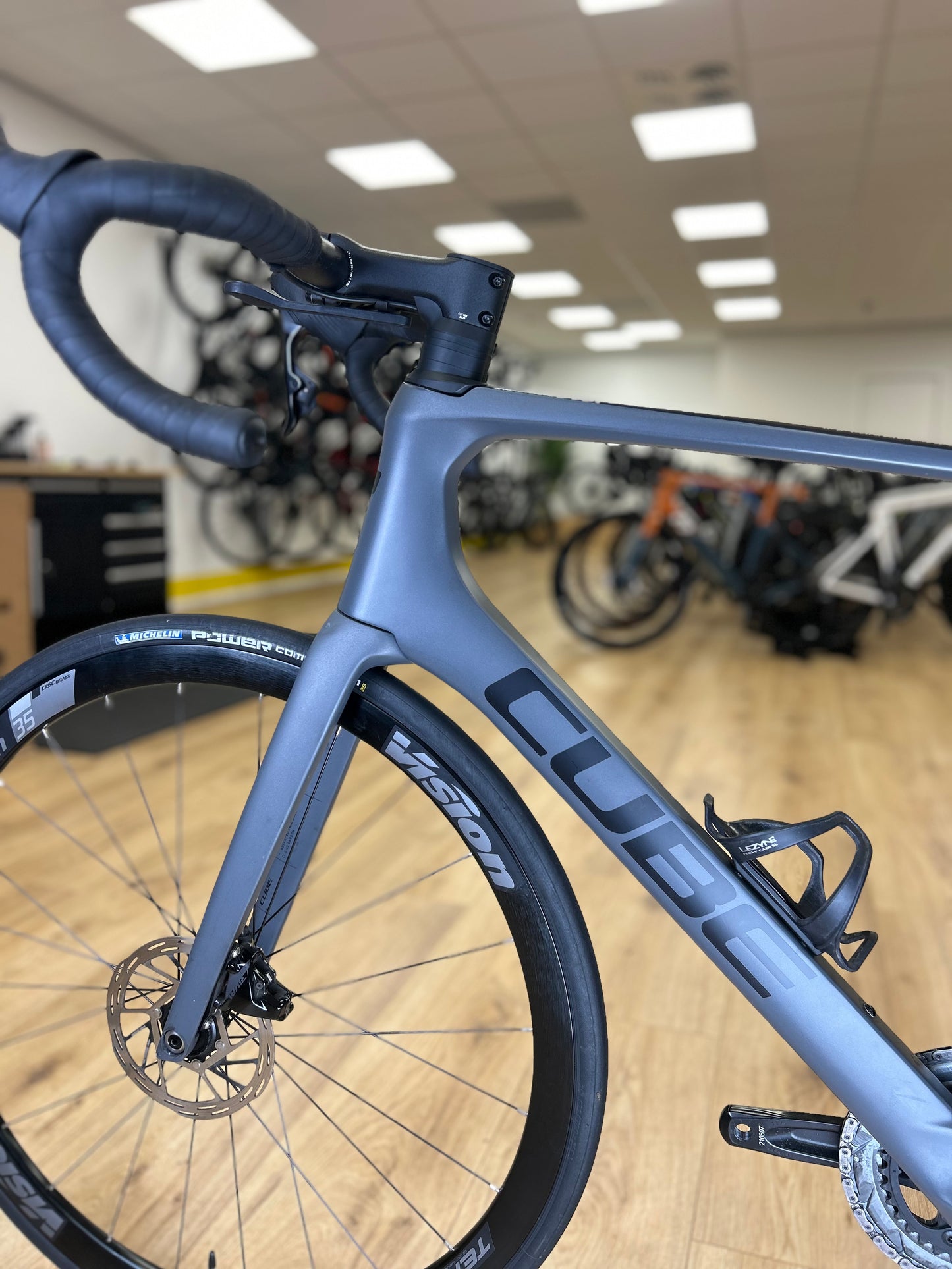 Cube Agree AXS Carbon Racefiets