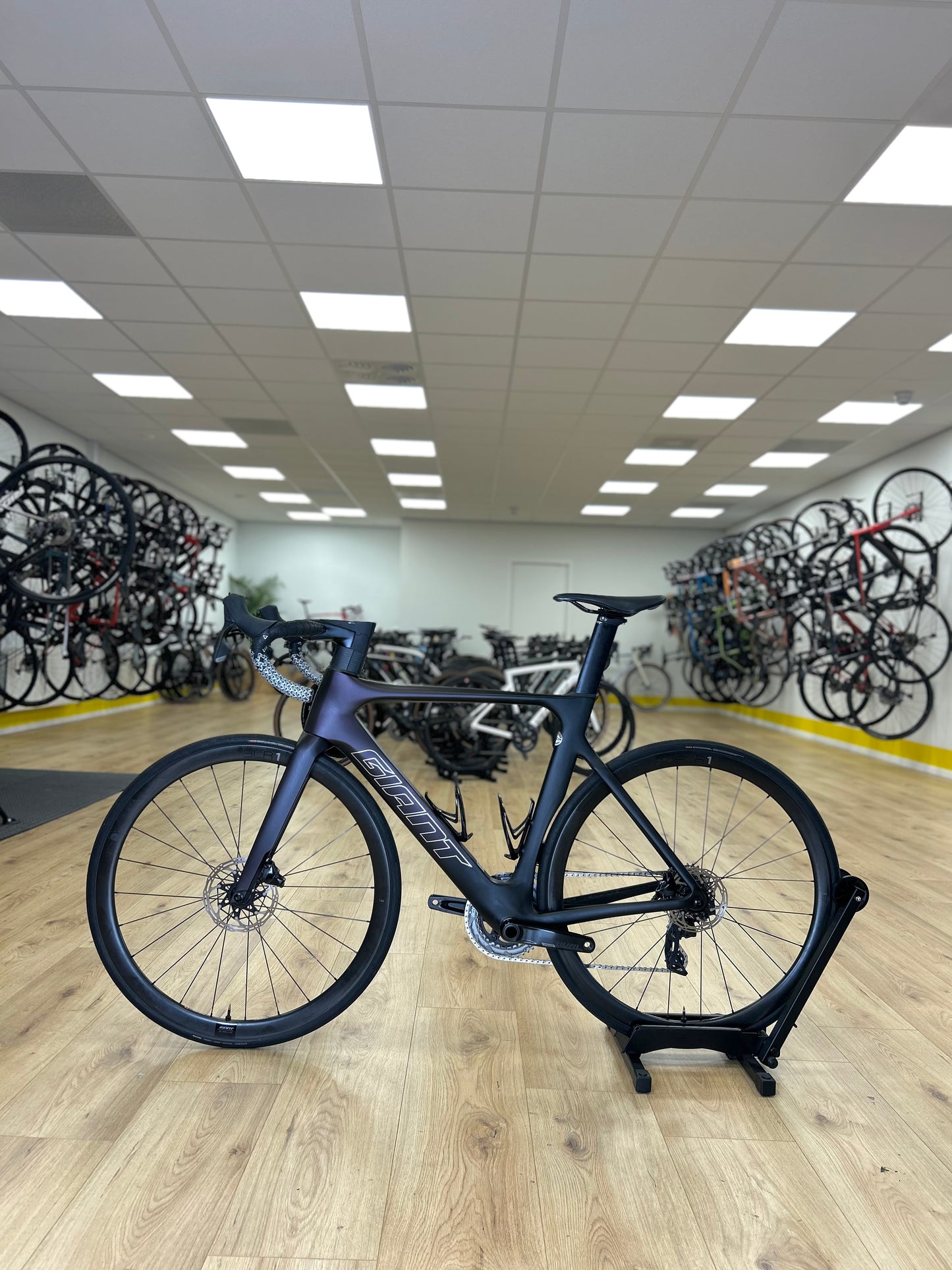 Giant Propel AXS Carbon Disc Racefiets