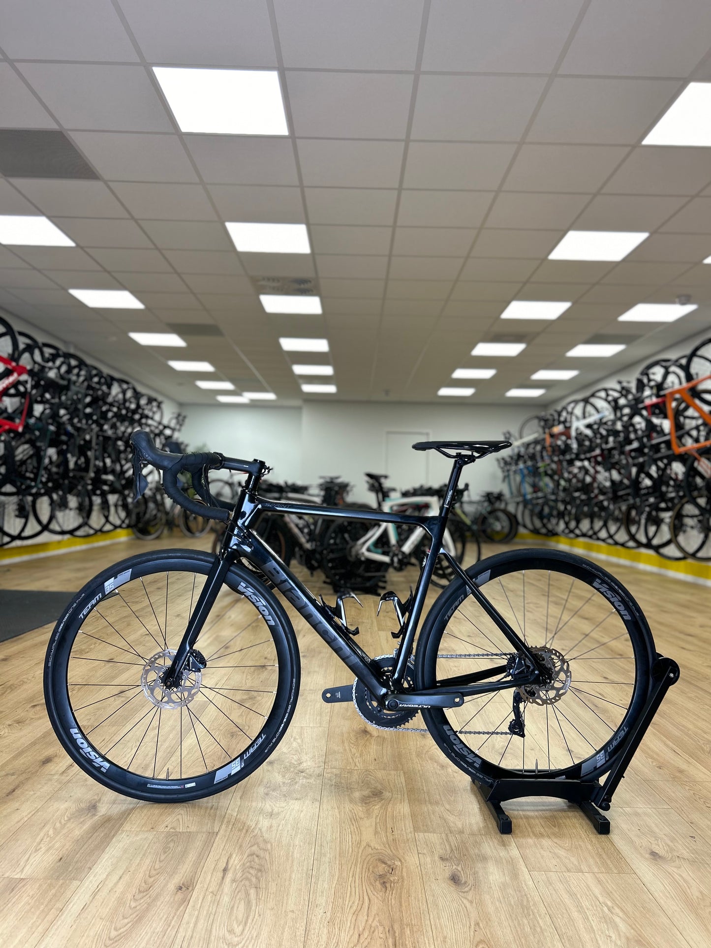 Bianchi Sprint Carbon Disc Racefiets