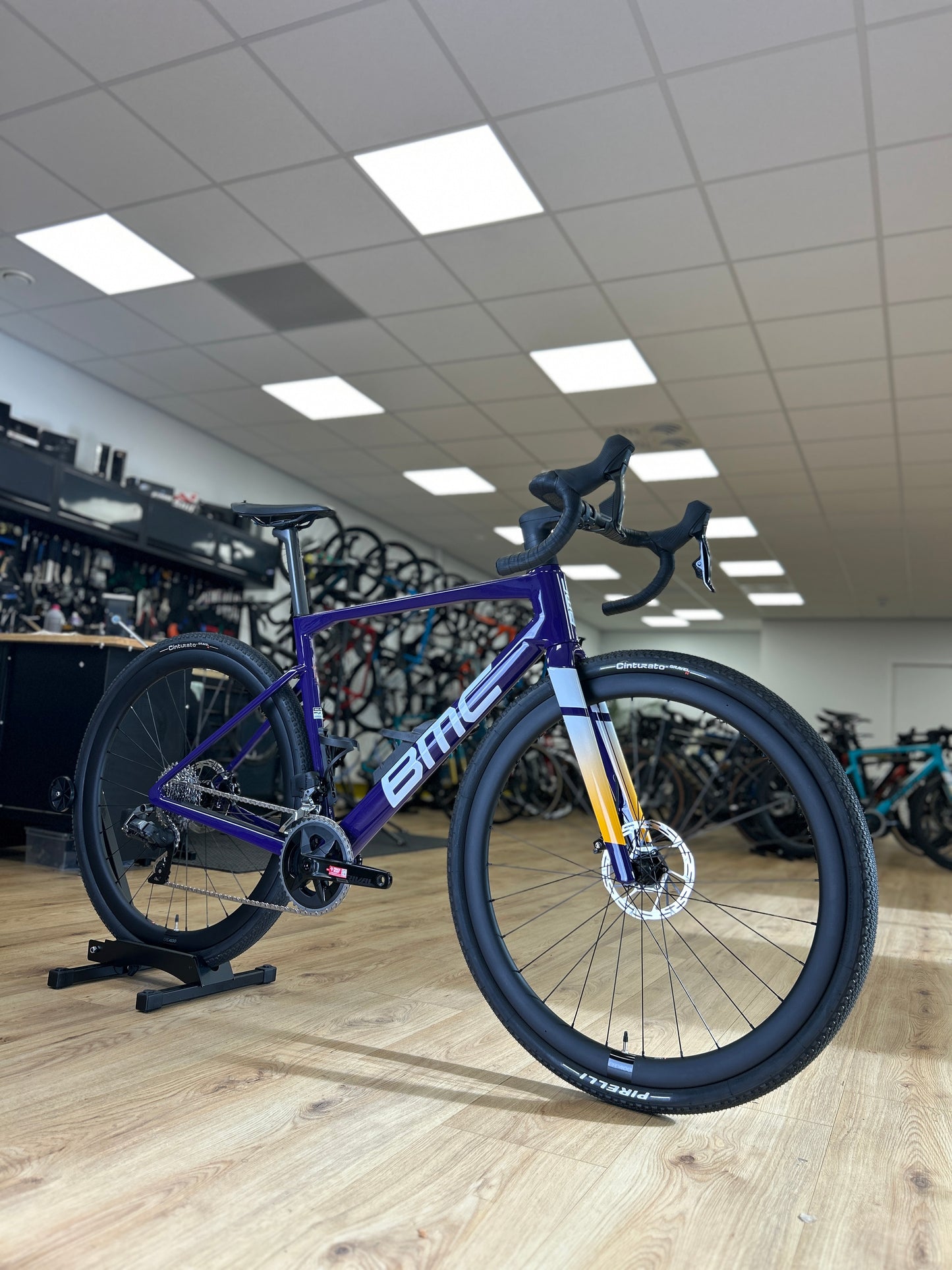 SHOWROOM MODEL BMC Kaius 01 Three AXS Gravel Fiets