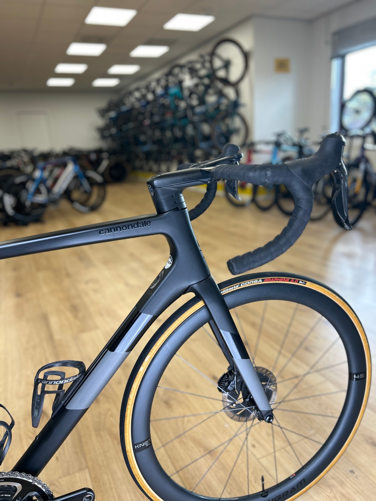Cannondale SuperSix EVO Hi-MOD Di2 Carbon Racefiets