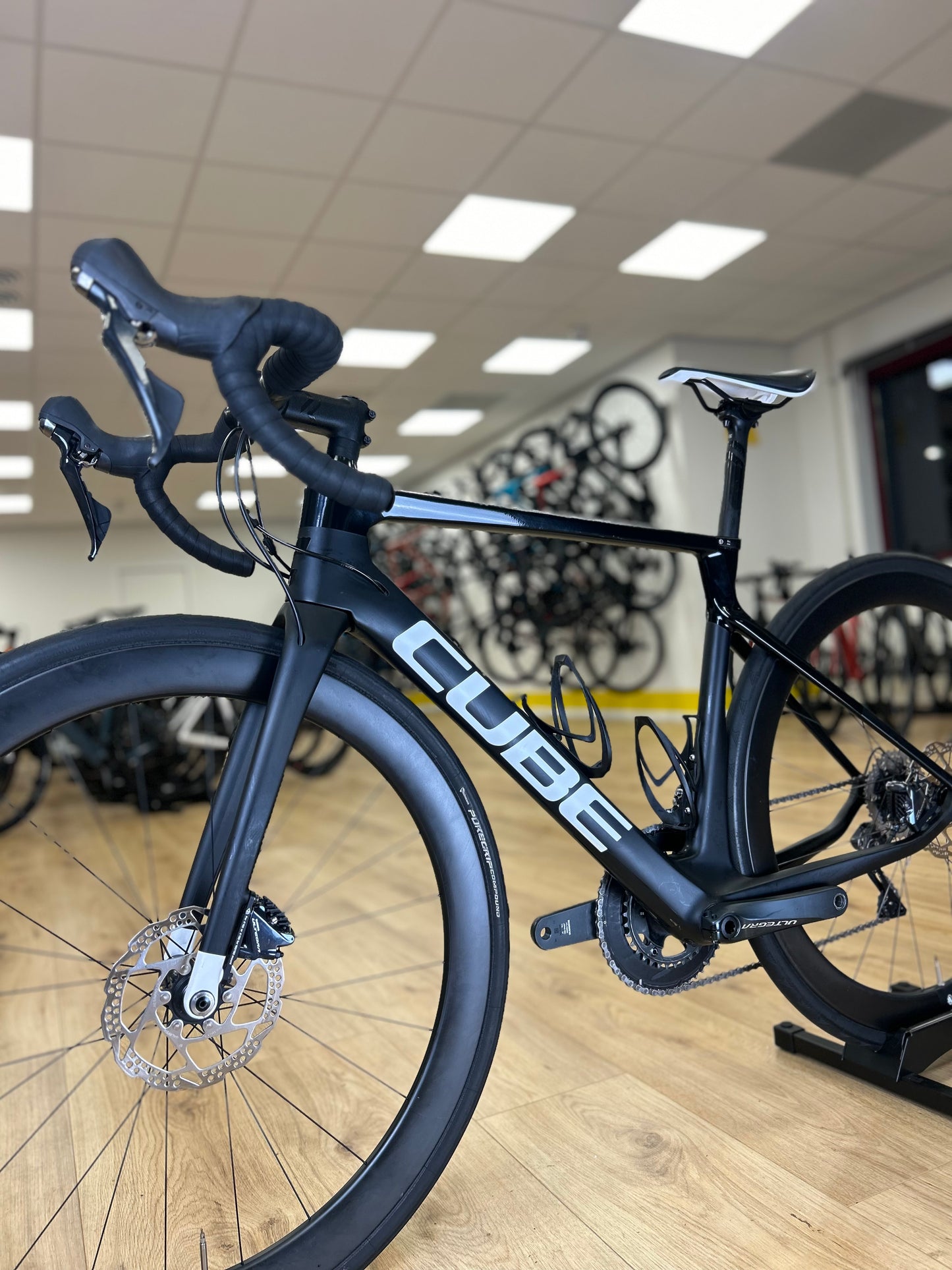 Cube Agree Carbon Racefiets