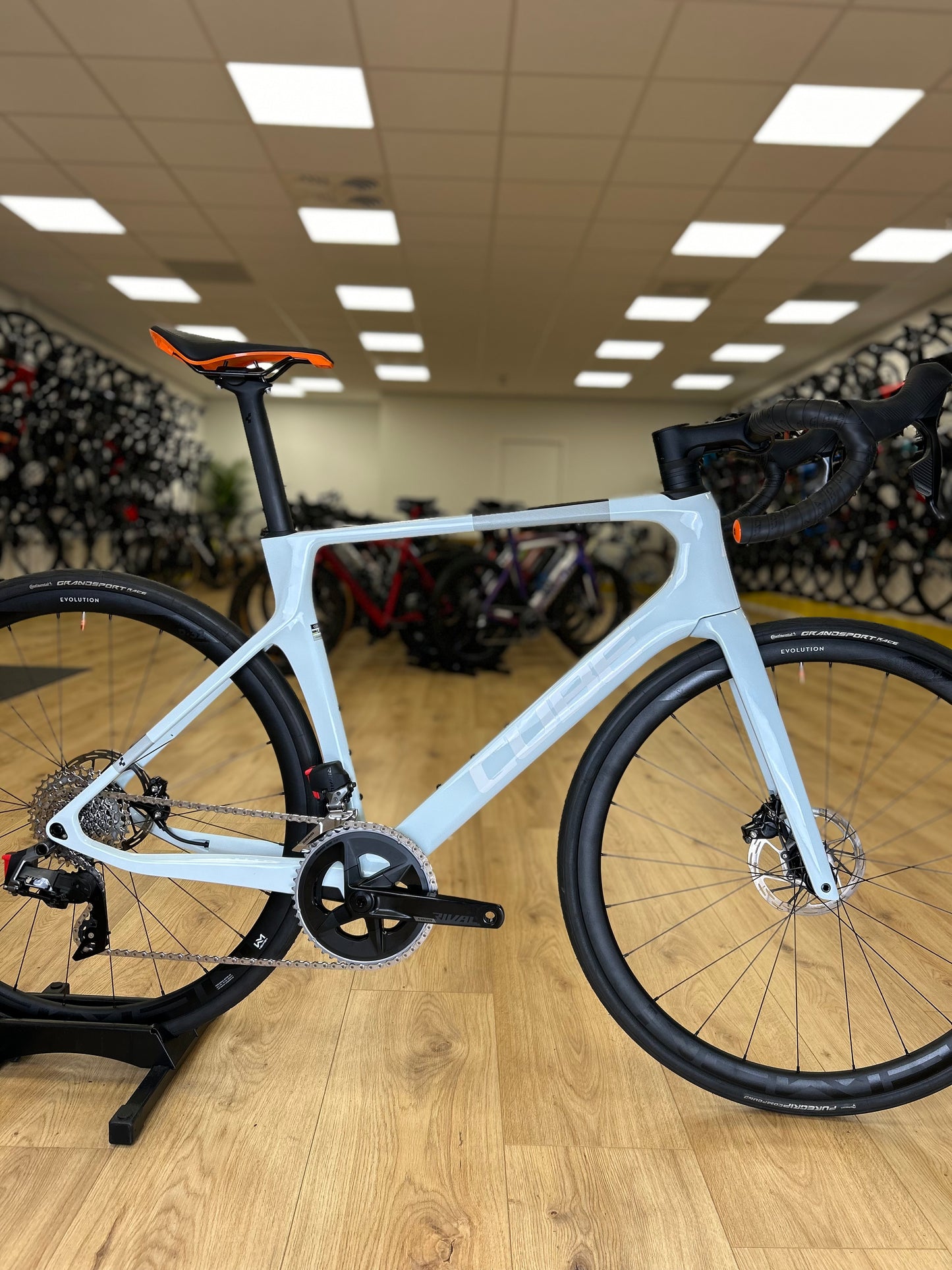 Showroom Model 0km Cube Agree C62 Pro AXS Racefiets