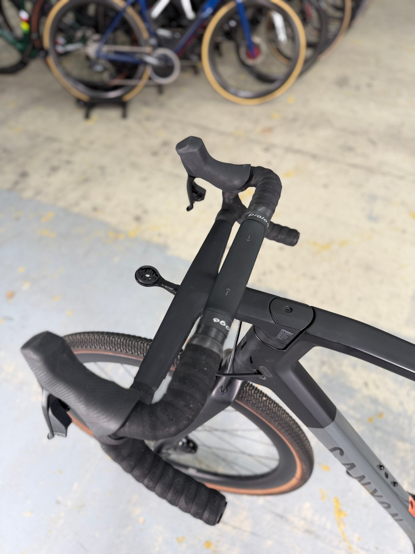 Canyon Grail CF SL7 AXS Gravel Fiets